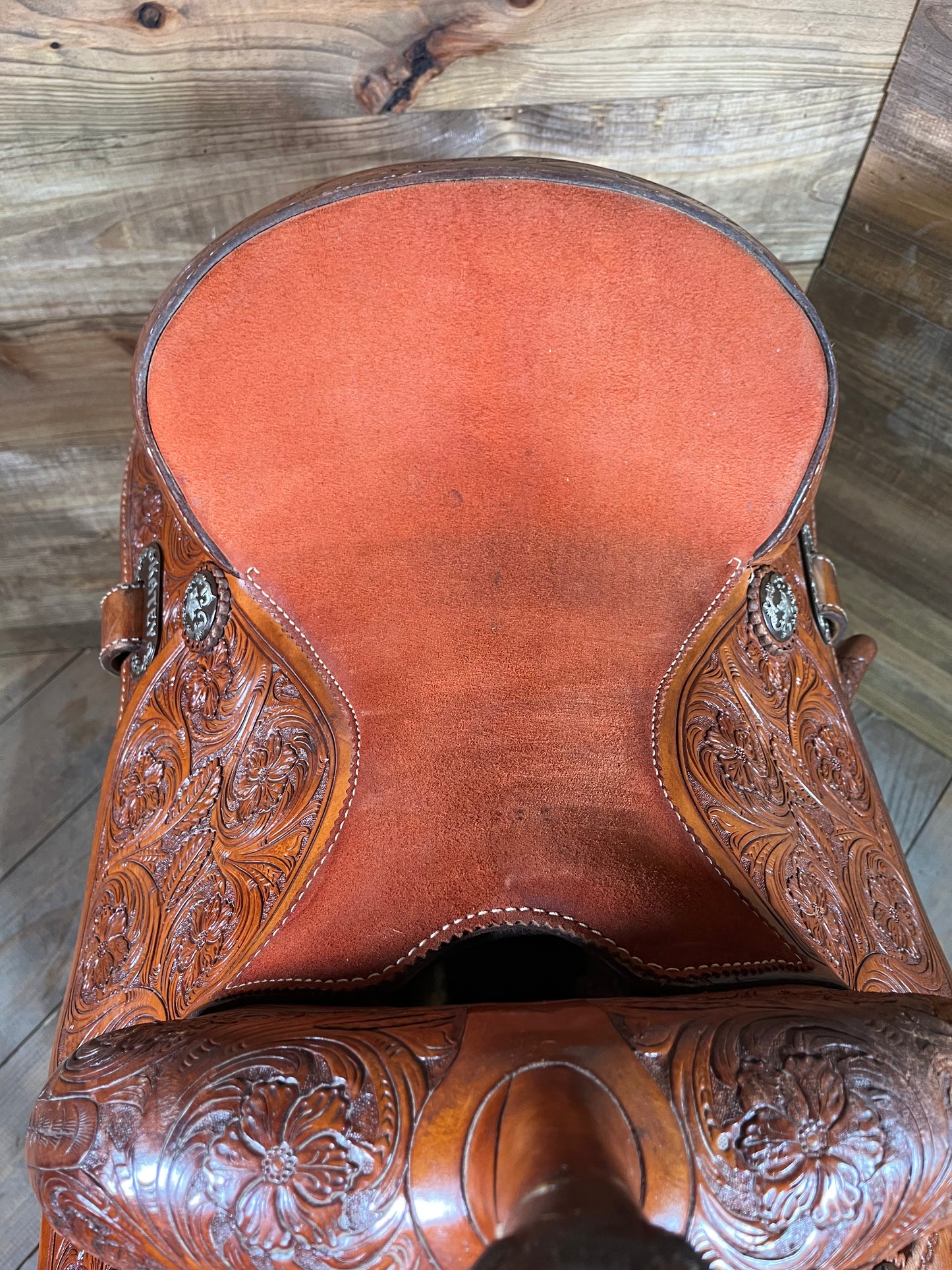Coats Barrel Saddle ISUSED1257