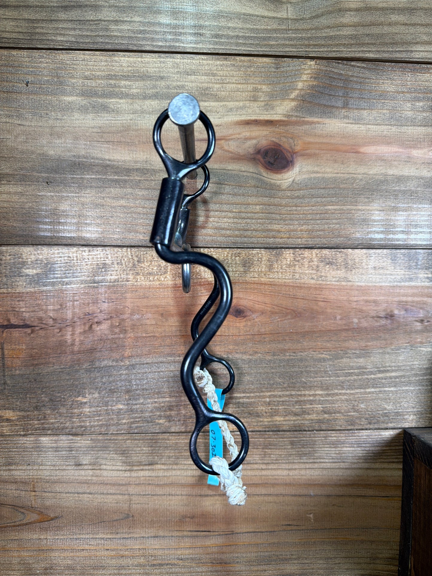 07-30i Dutton 3 Piece Mouth