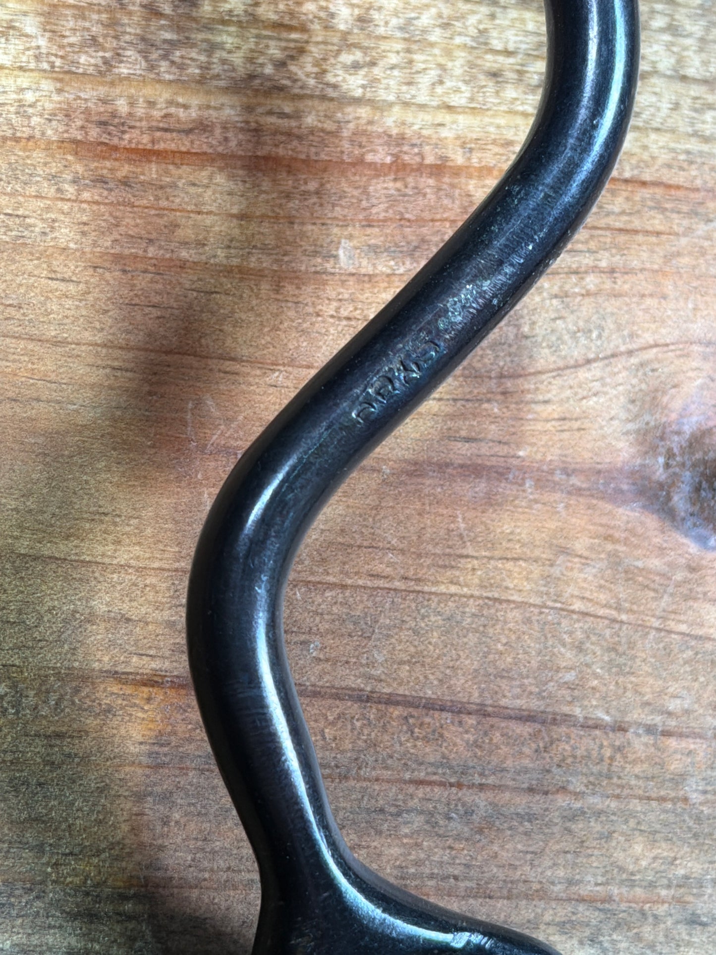 07-125 Dutton 3 Piece Round Top