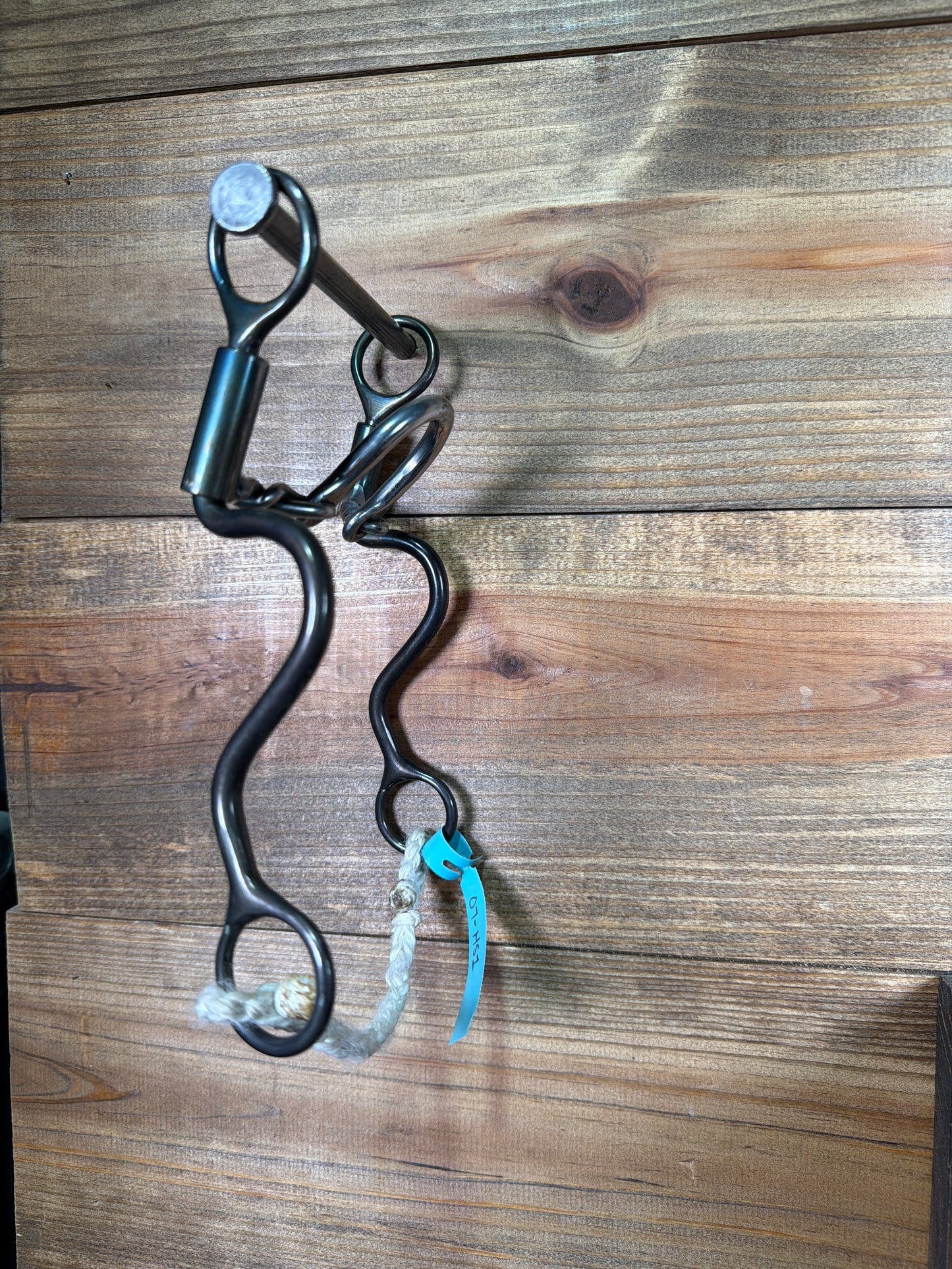 07-HS1 Dutton 1 3/4" Tall Port w/ Twist