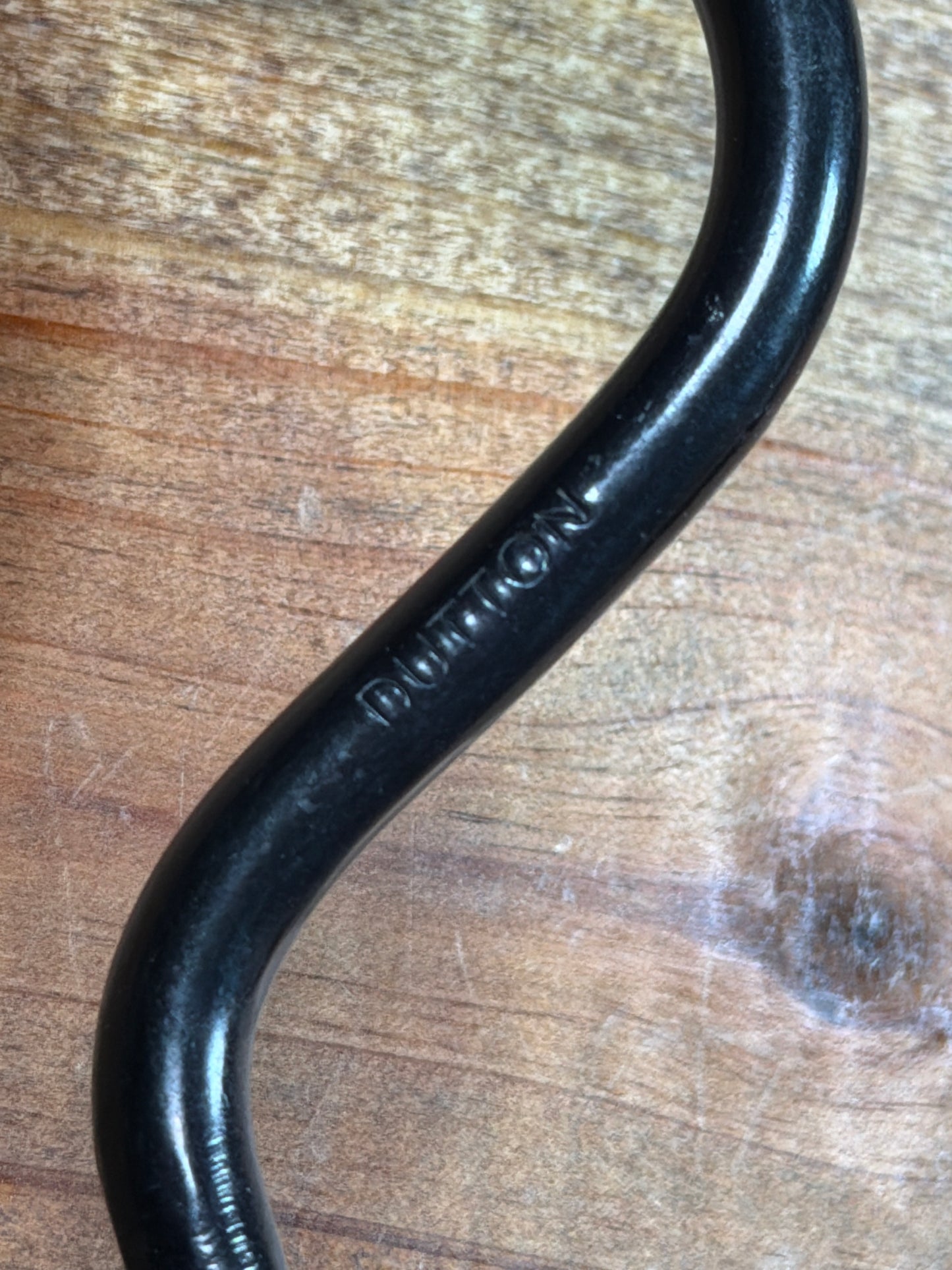 07-123 Dutton Round Top