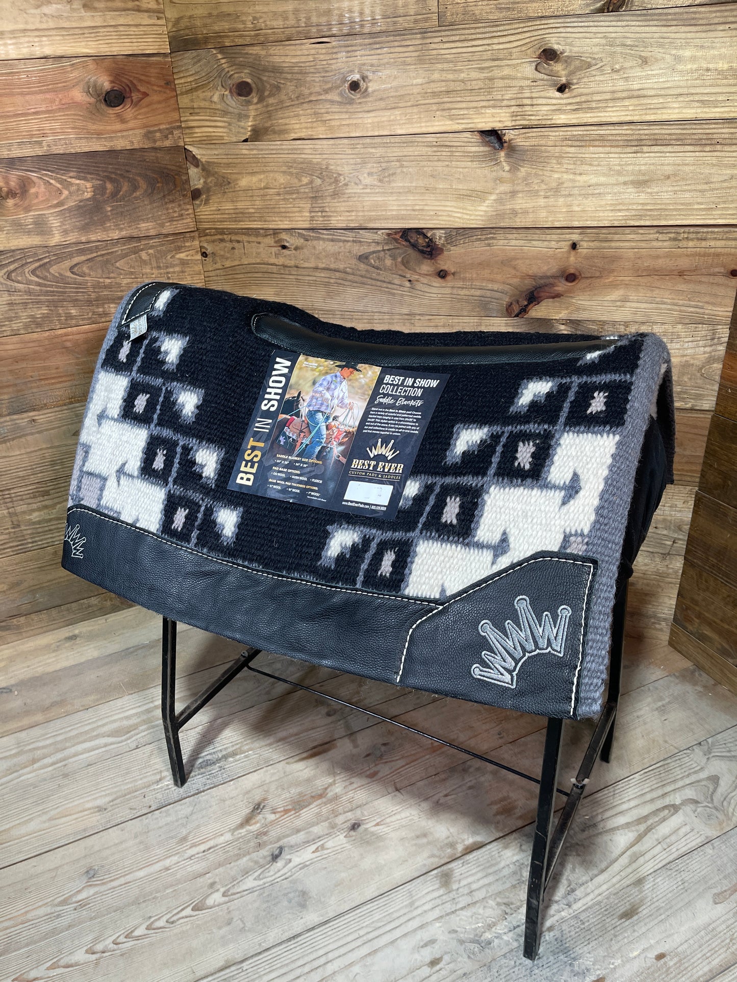 33 Best Ever 34X38 & 3/4" Fleece New Pueblo Gray Black