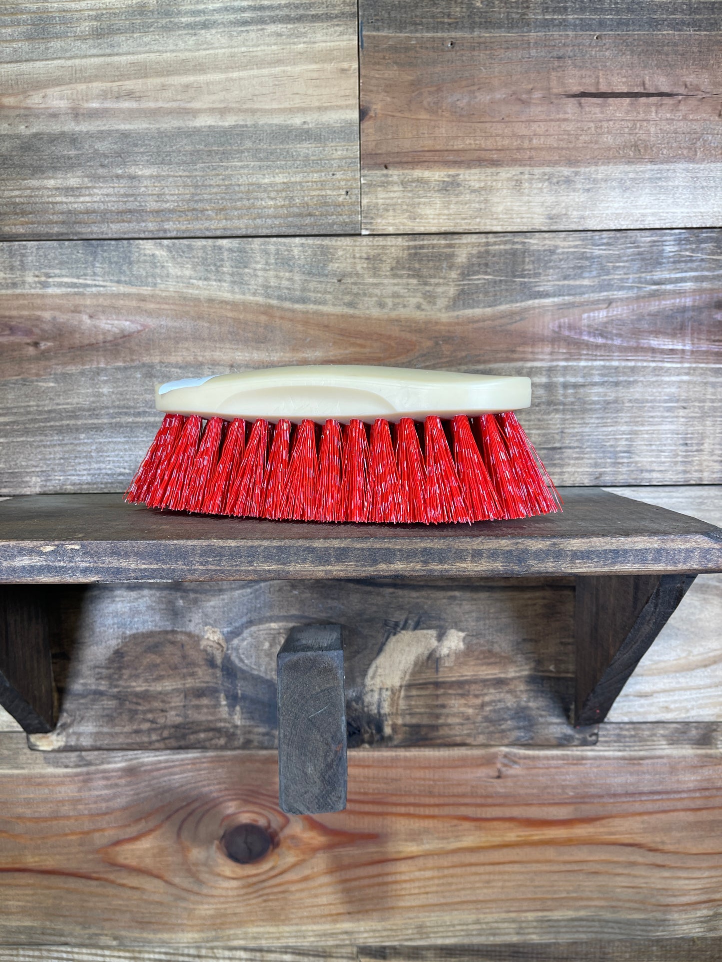 Red Bristle Decker Brush