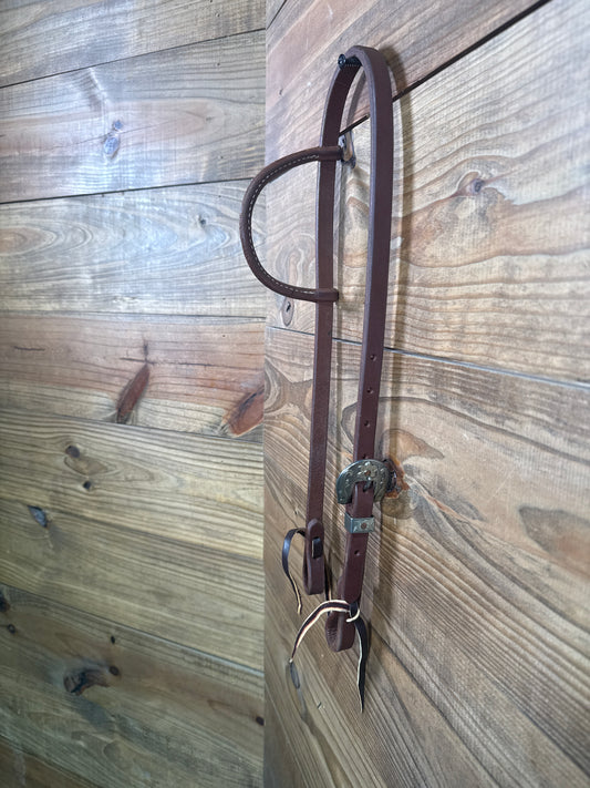 Headstall Oiled One Ear w/ Rounded Flower Buckle