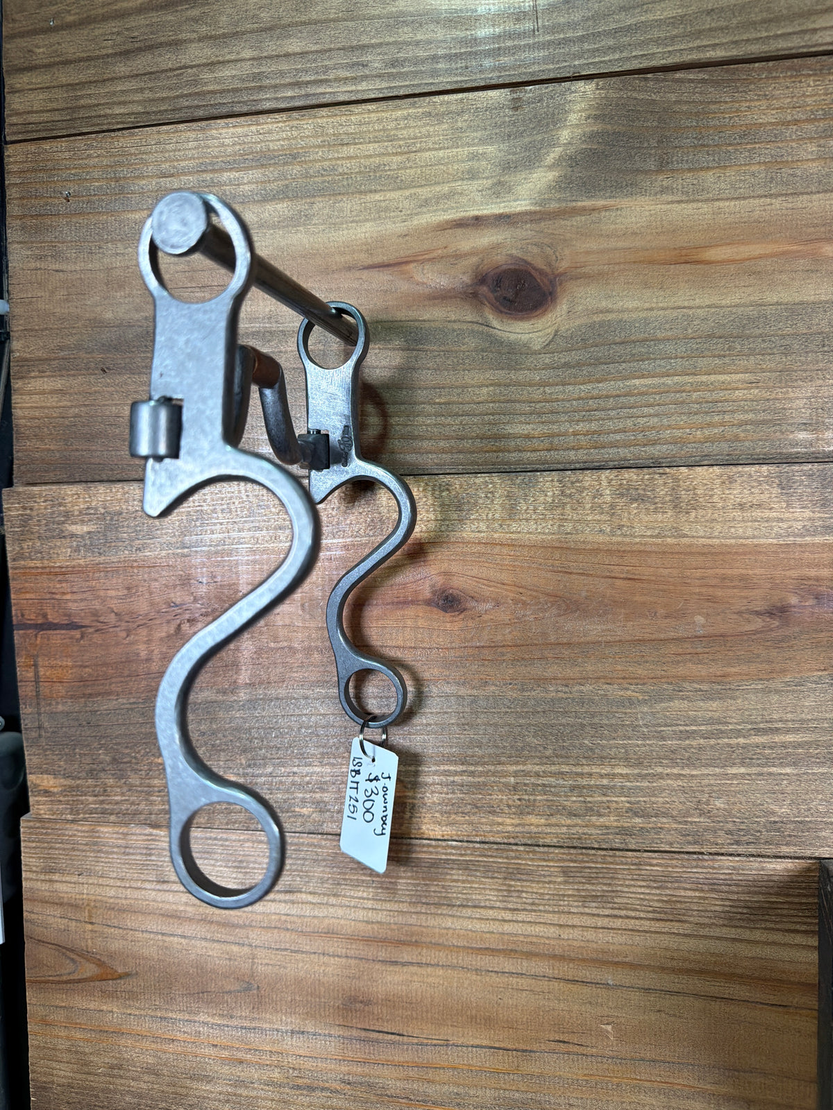 ISBIT251 Josh Ownbey Twisted Hinge Port Cavalry Shank