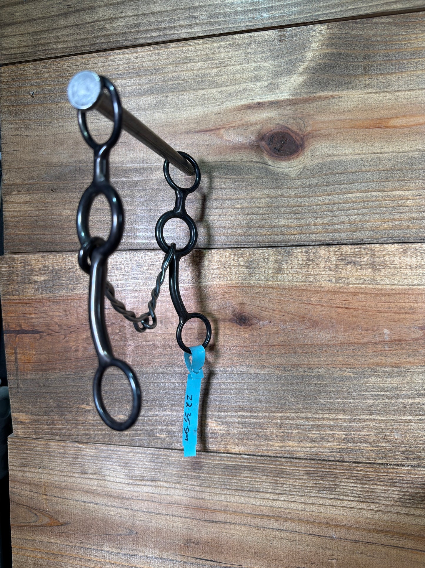 Z2-35 Dutton 2 Piece Mouth Twisted