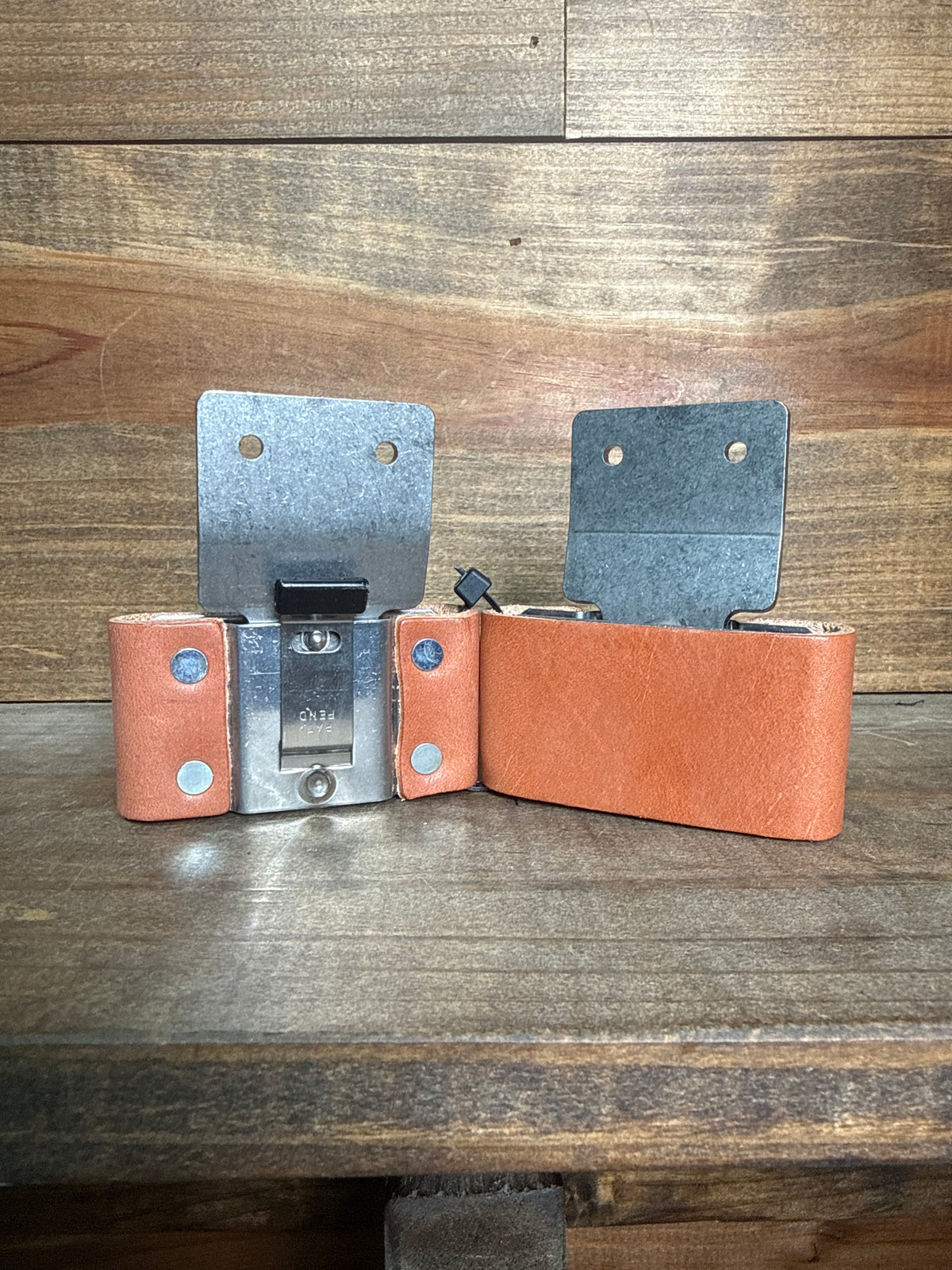 High Tech Tack Locking 2 1/2 Blevins and Clip