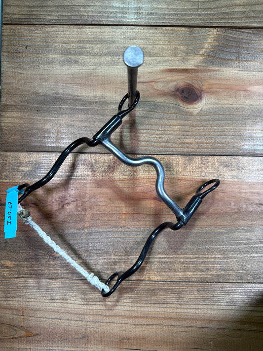 07-05i Dutton Low Medium Round Mouth