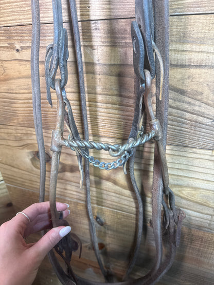 ISUB099 JO Cowboy Line Twisted Wire Snaffle Bridle