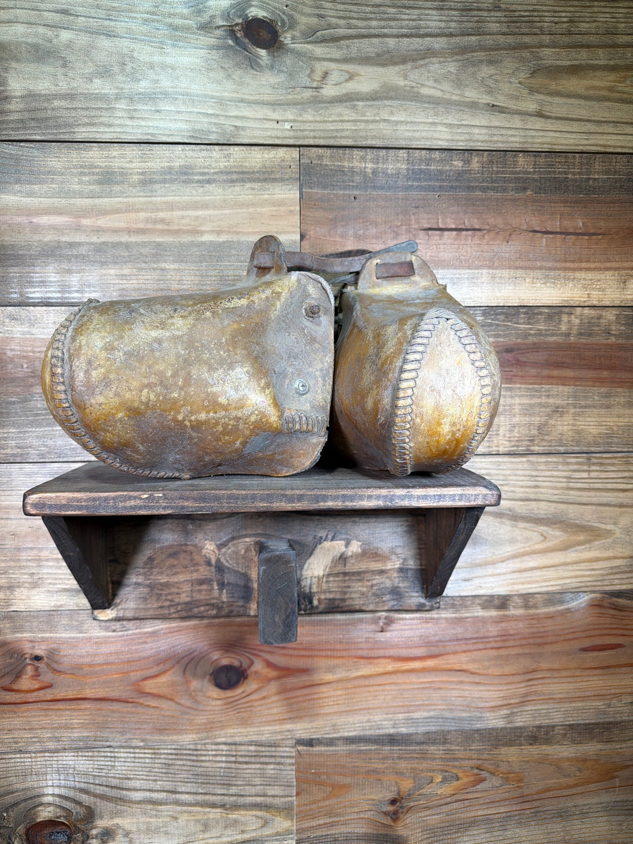 USEDTACK124 Billy Demarco Rawhide Taps