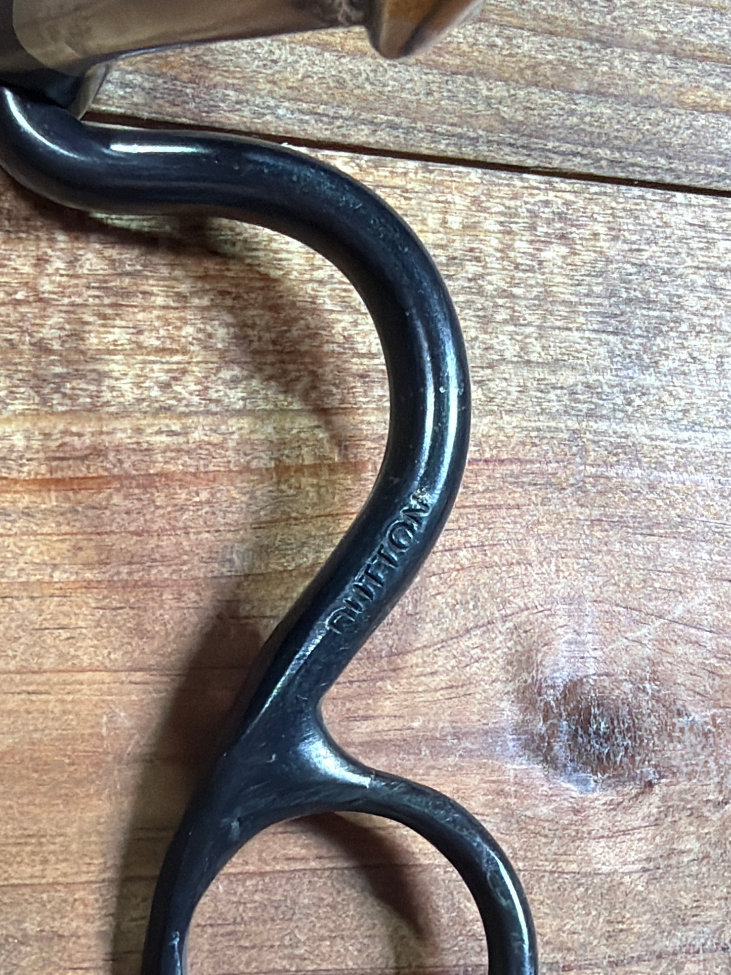 A-19 Dutton 3 Piece Dog Bone