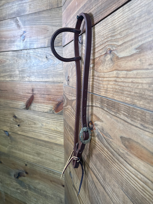 Headstall One Ear Oiled w/ Rounded Flower Buckle