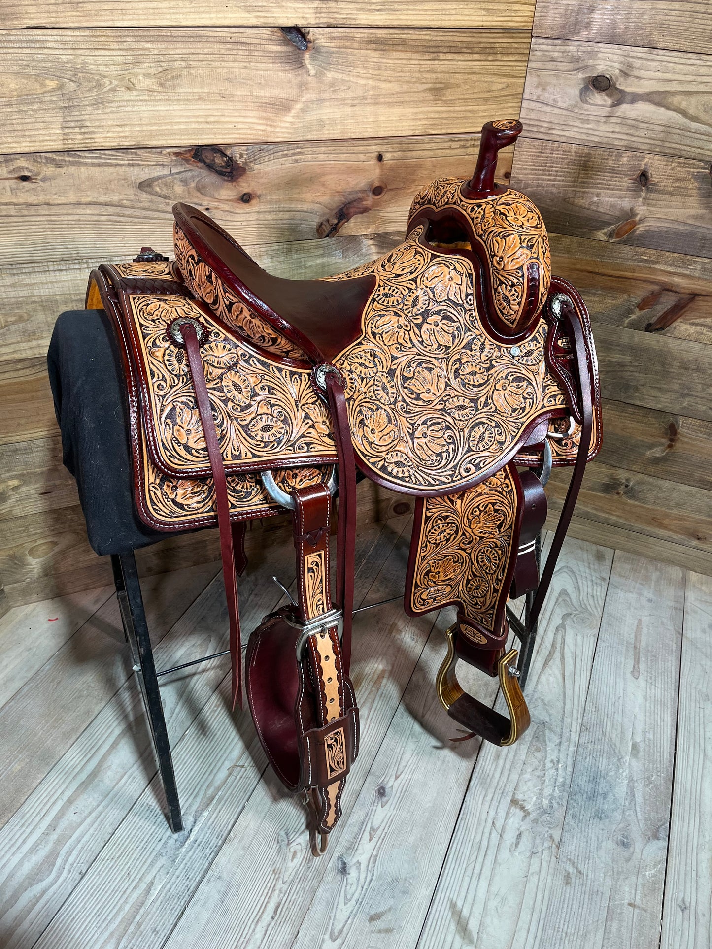 Trent Ward Signature BW Ranch Cutter ISRC384-25