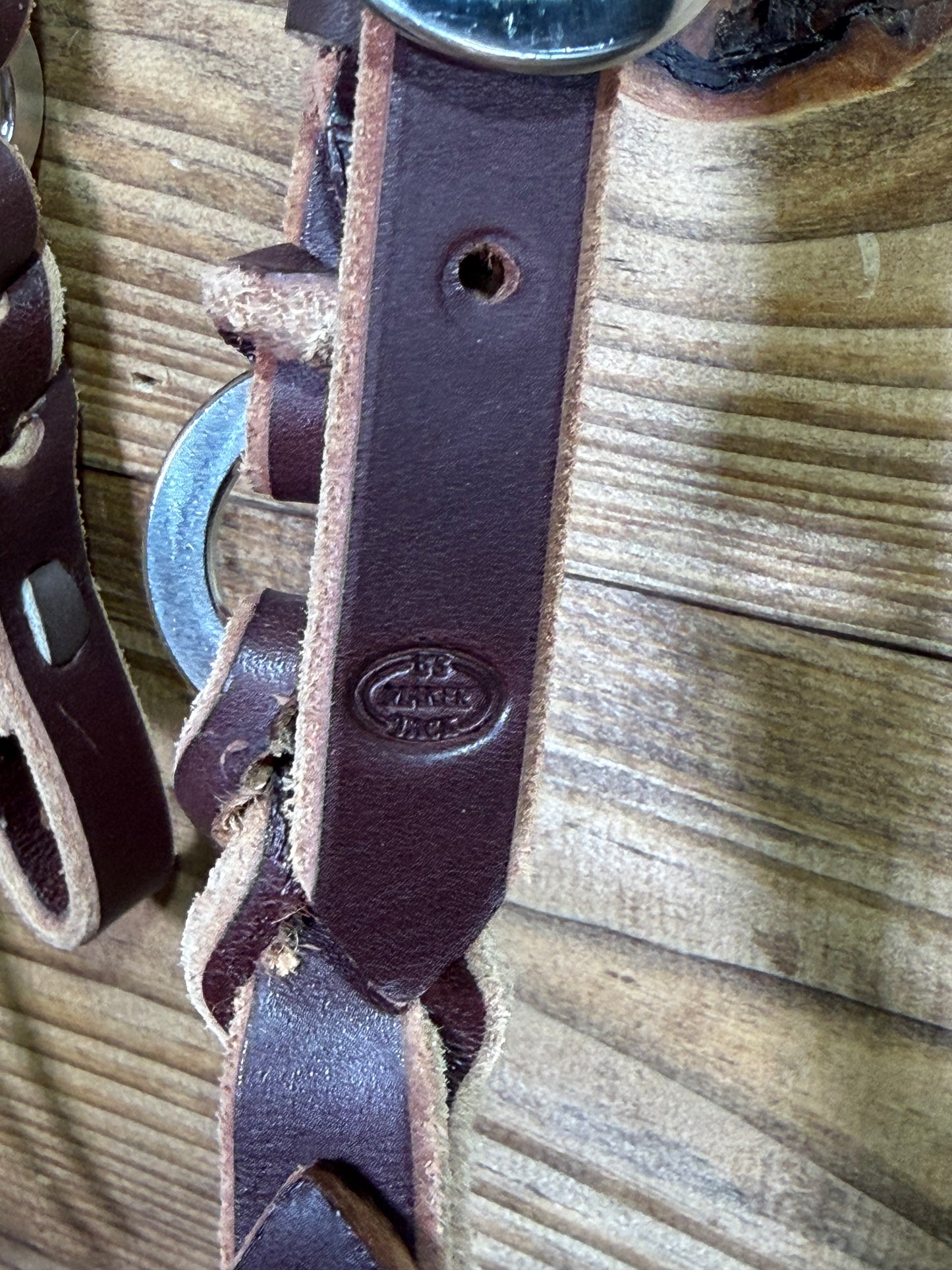 21 Split Ear HS B's Maker Tack