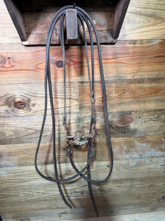 ISUB052 Daryl Davis Round C Medium Port