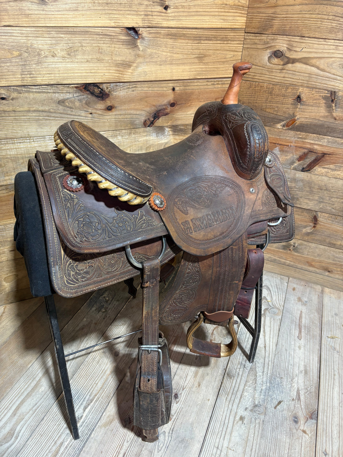 16” Ruelas Cutting Saddle ISUSED2516