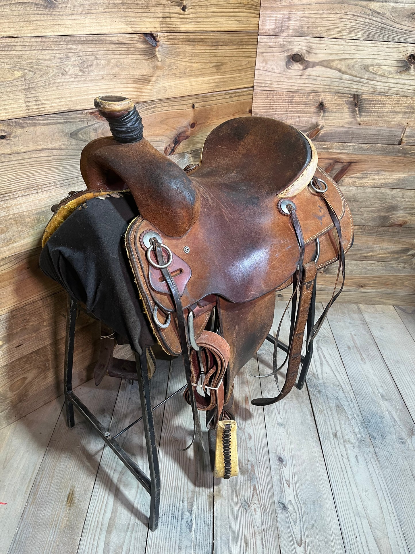 Henderson Ranch Roper ISUSED1989