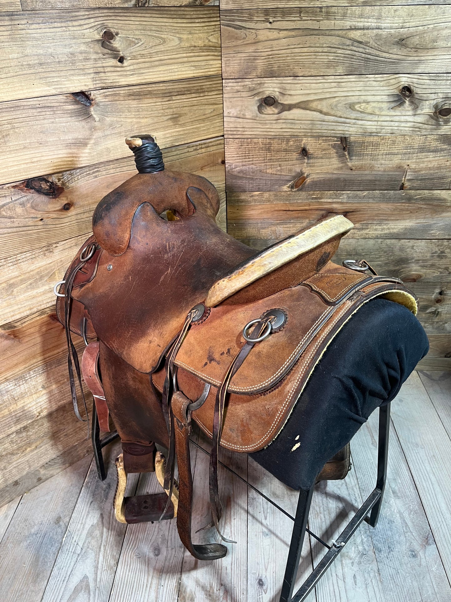 Henderson Ranch Roper ISUSED1989