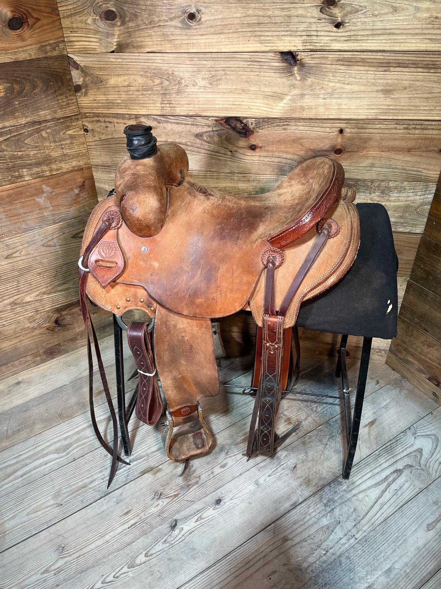 Diamond D Ranch Saddle ISUSED1997