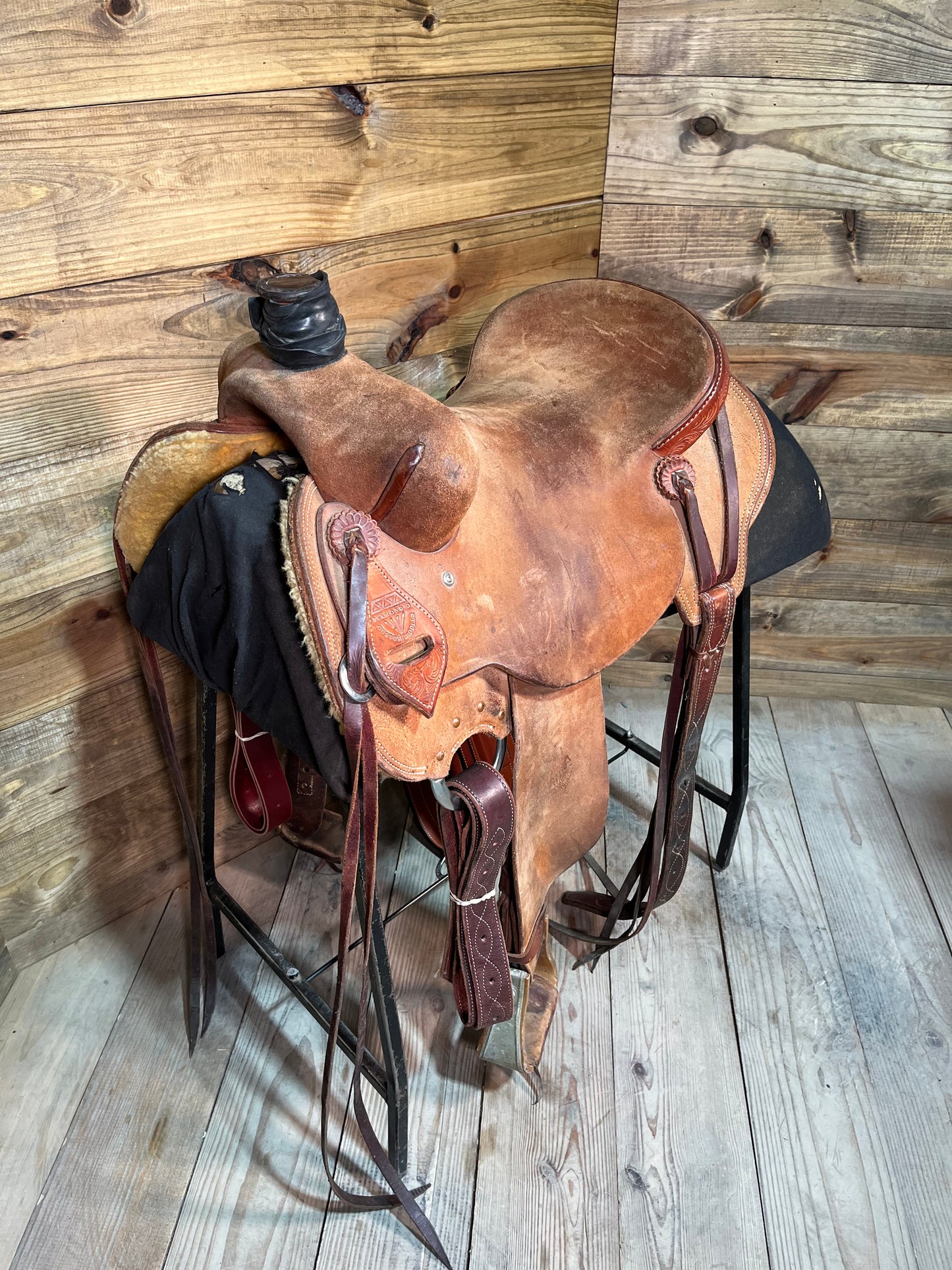 Diamond D Ranch Saddle ISUSED1997