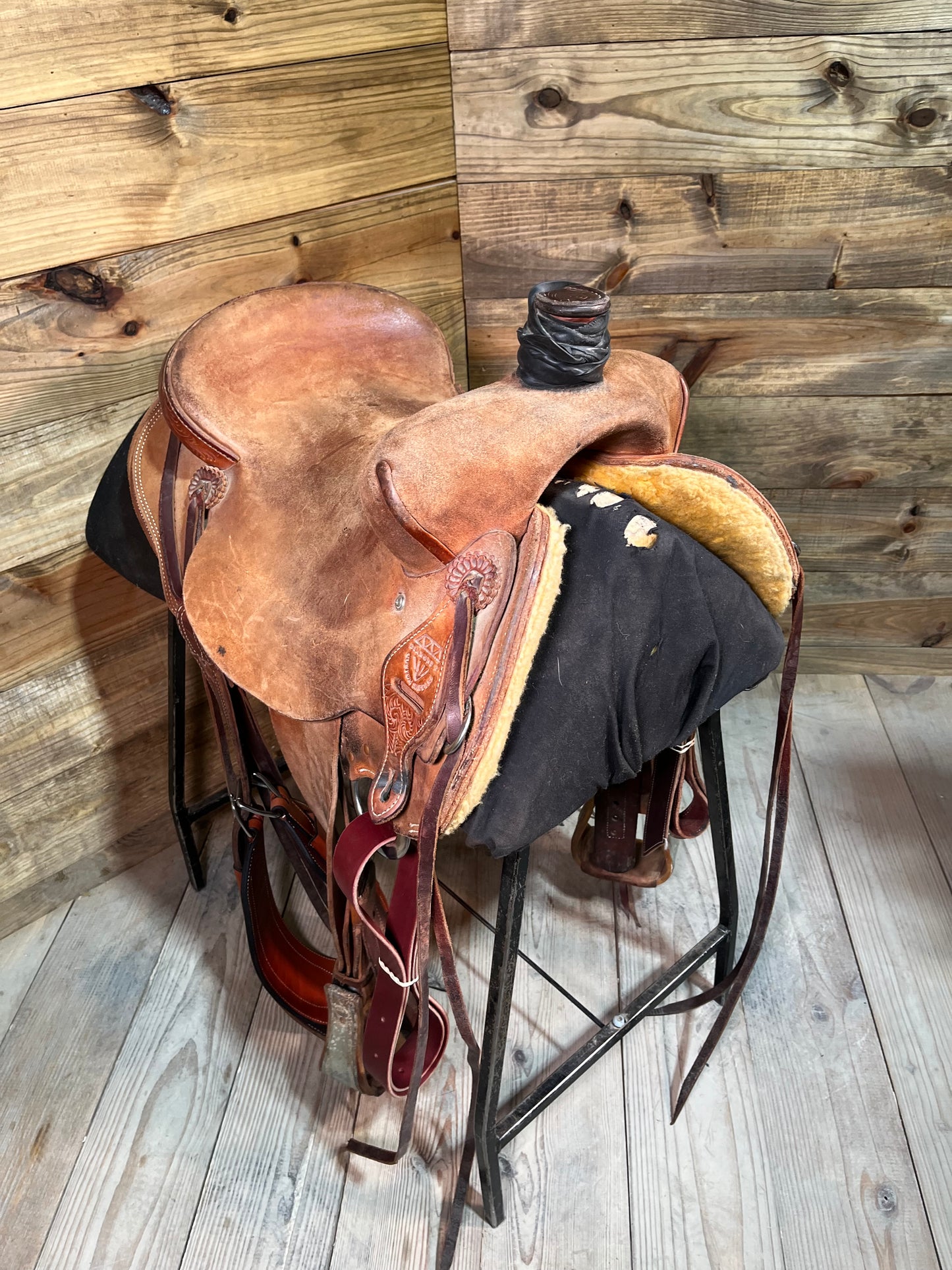 Diamond D Ranch Saddle ISUSED1997