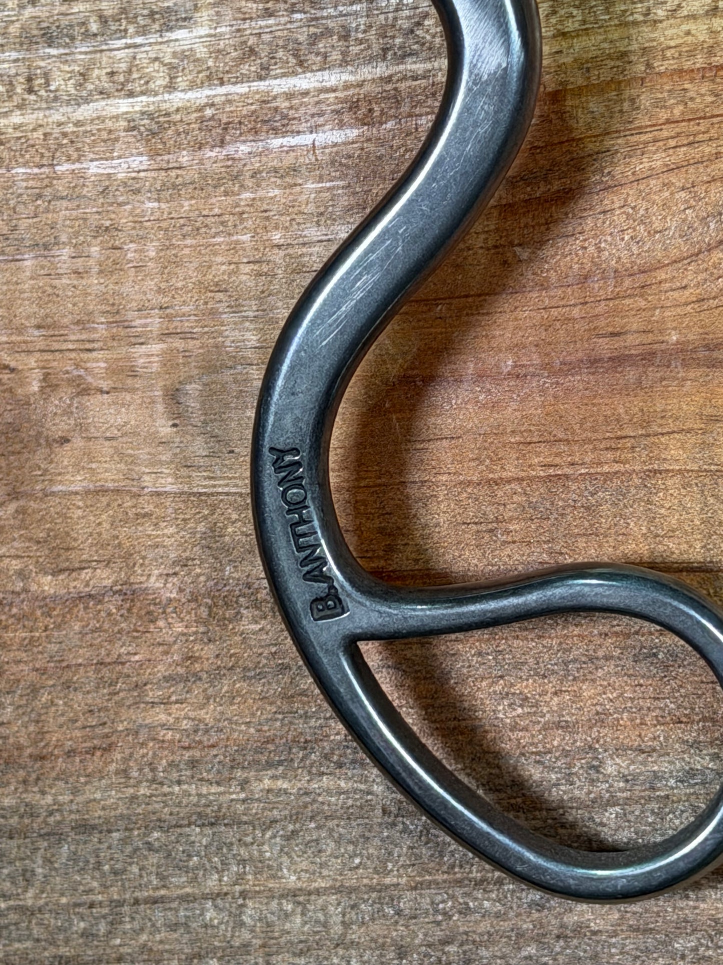 ISBIT175 Brandon Anthony U Correction Ball Hinge Port