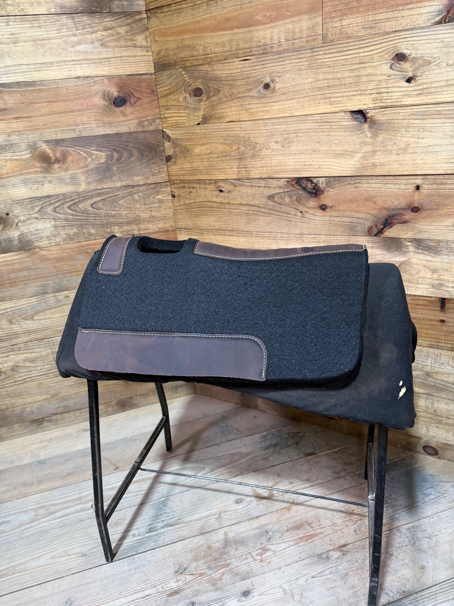 Black Wool Felt Pony Pad