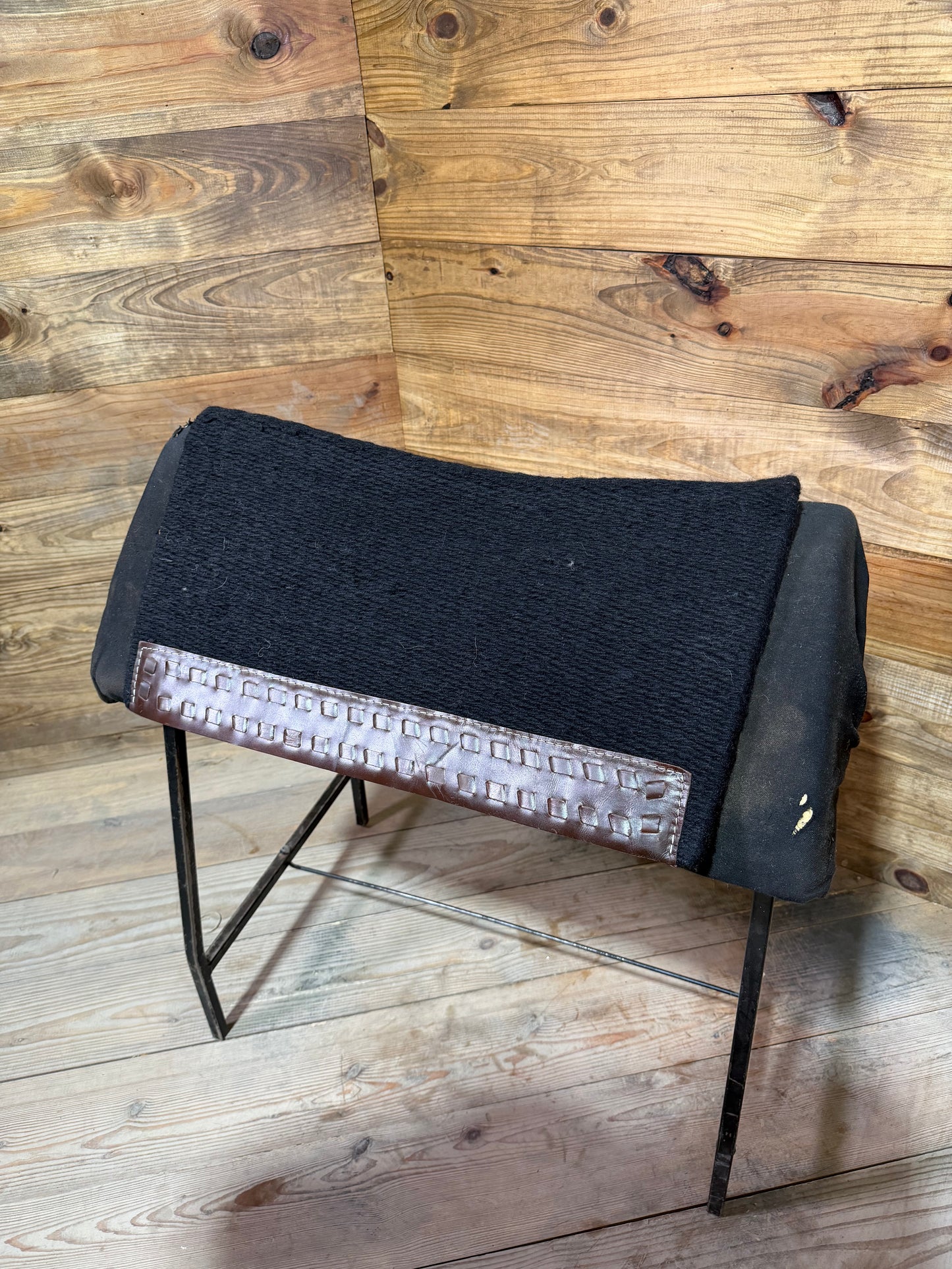 Black Casa Zea Pony Pad