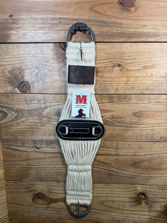 Mustang Mohair Front Cinch Black Leather