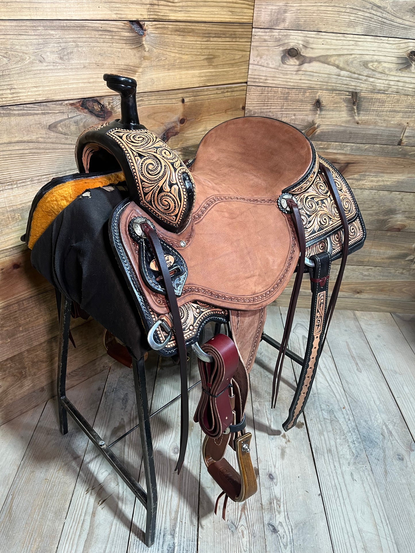 Trent Ward Signature BW Ranch Cutter ISRC386-25