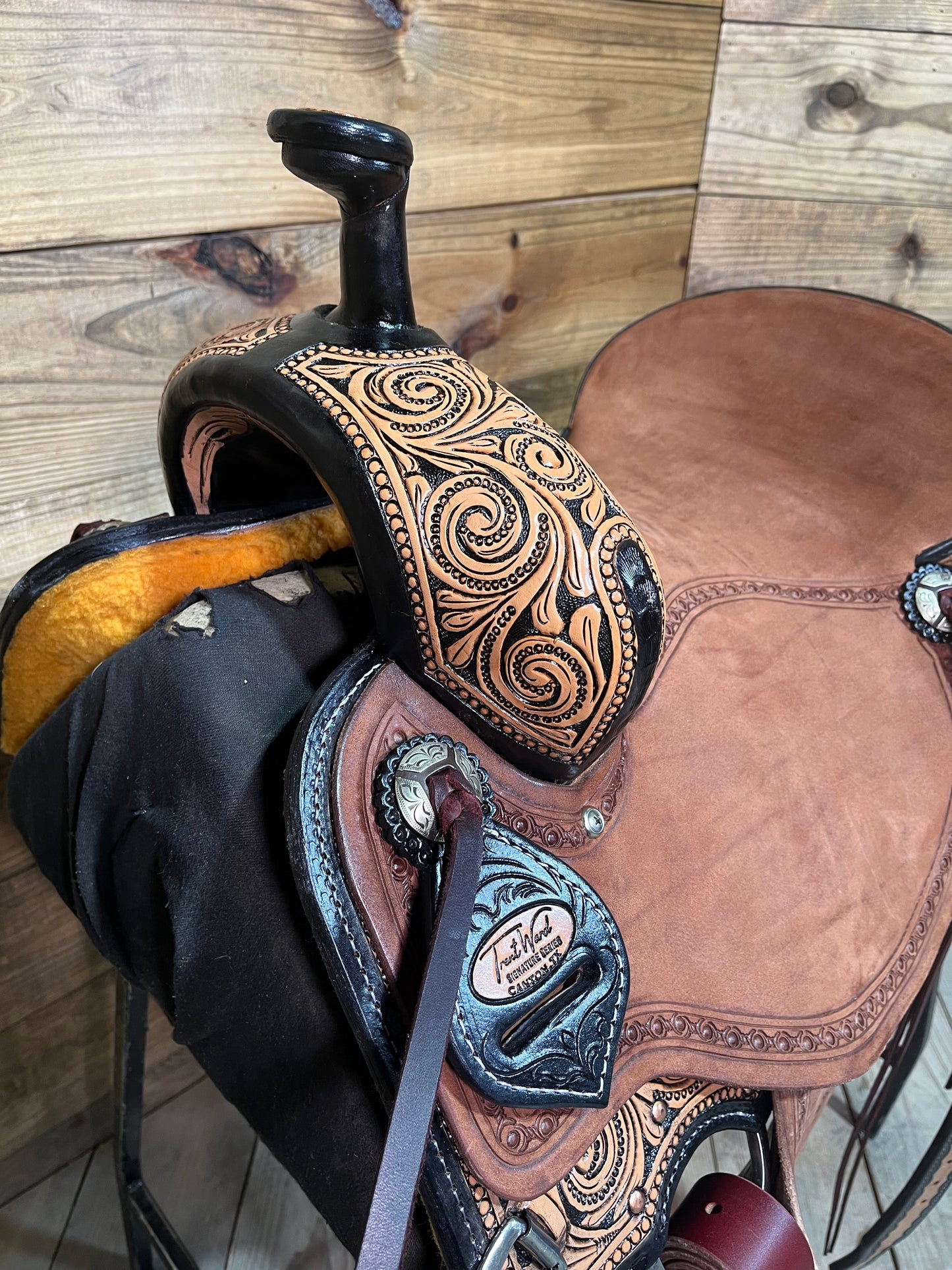 Trent Ward Signature BW Ranch Cutter ISRC386-25