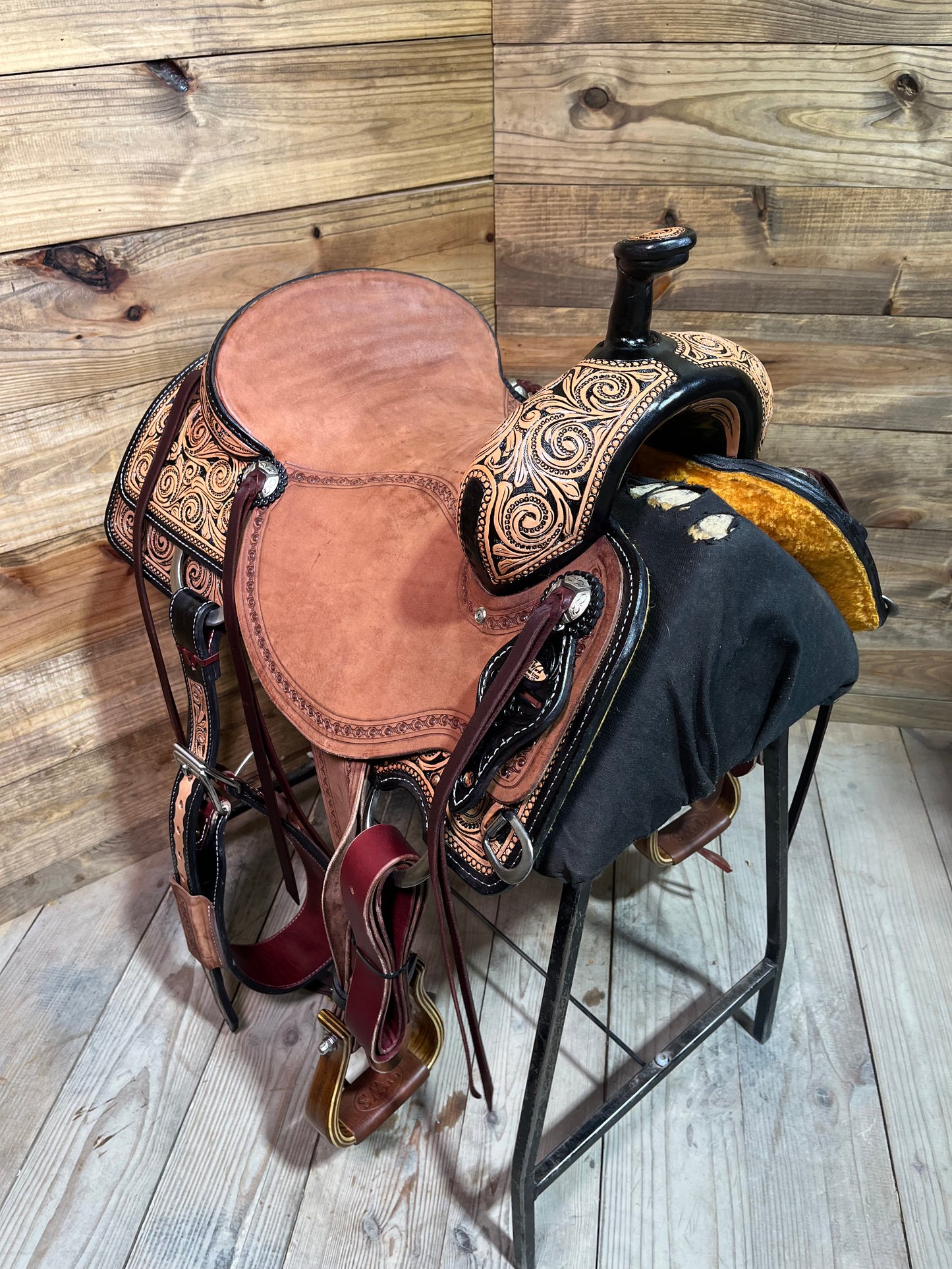 Trent Ward Signature BW Ranch Cutter ISRC386-25