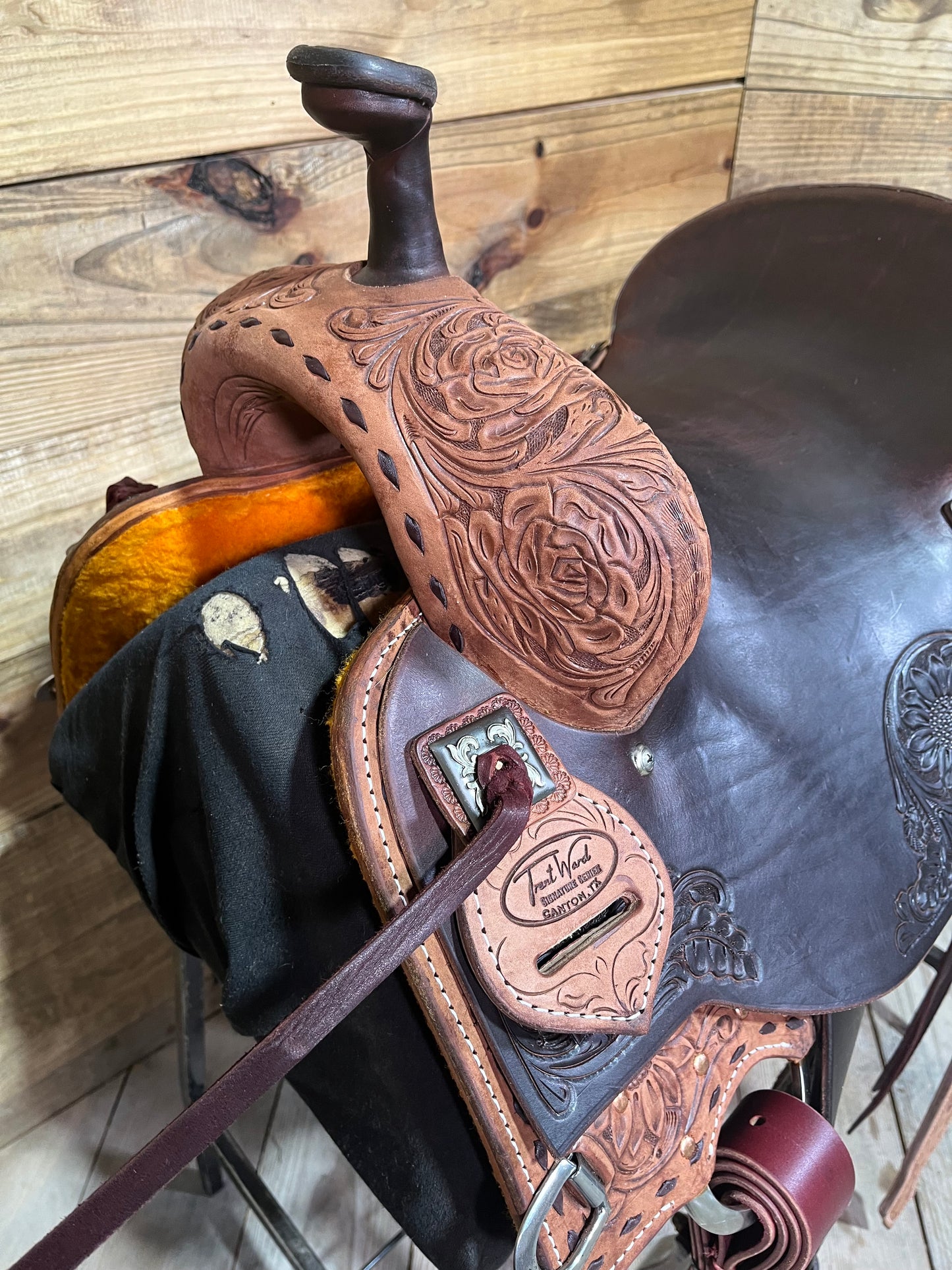 Trent Ward Signature BW Ranch Cutter ISRC411-26