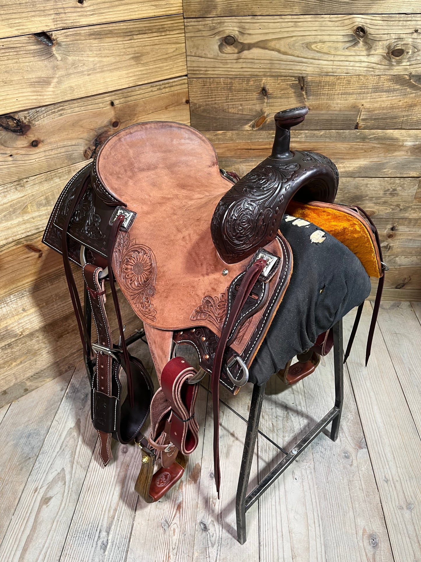 Trent Ward Signature BW Ranch Cutter ISRC409-26