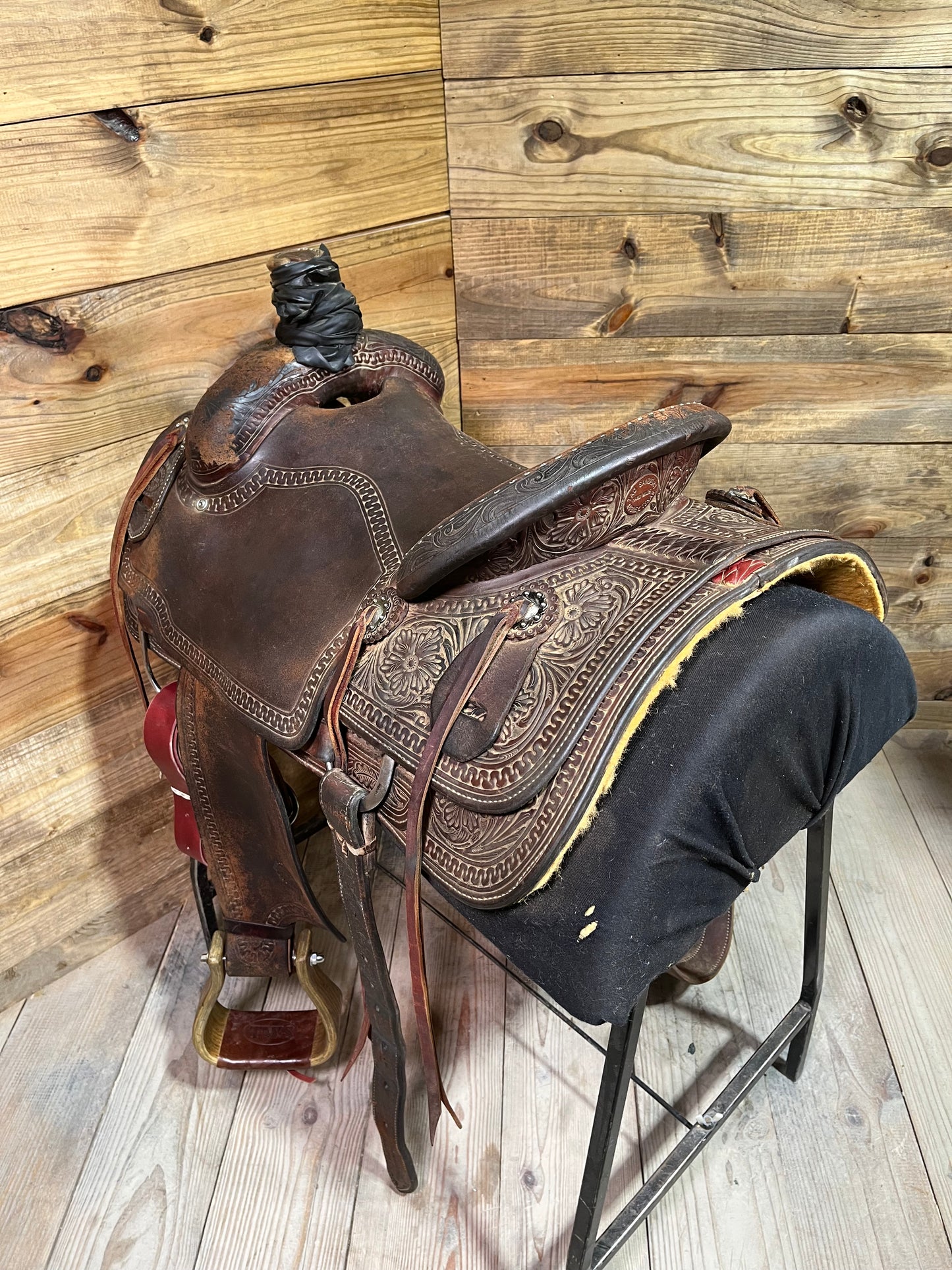 Tad Sanders Roper ISUSED2041