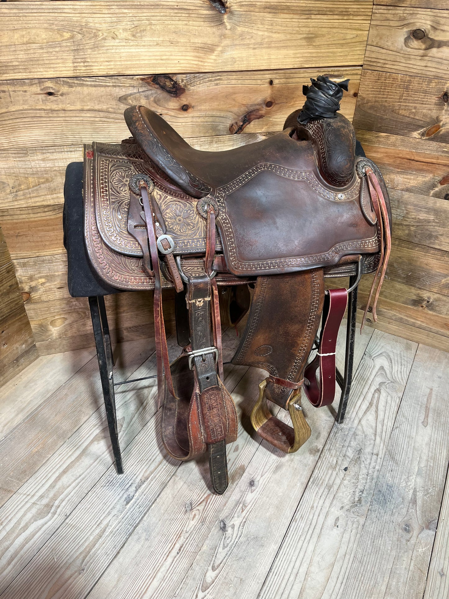 Tad Sanders Roper ISUSED2041