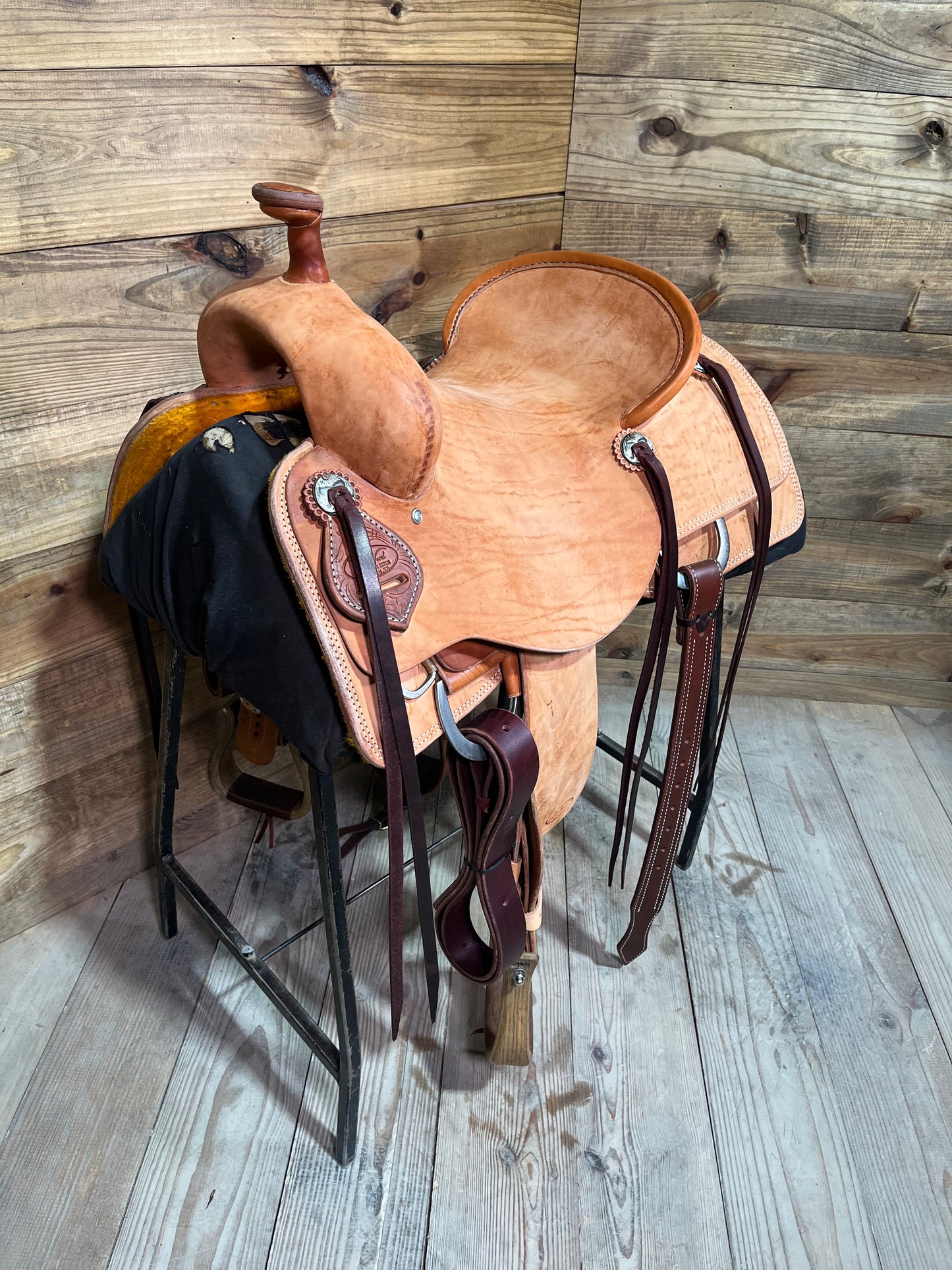 Trent Ward Signature BW Ranch Cutter ISRC372-25