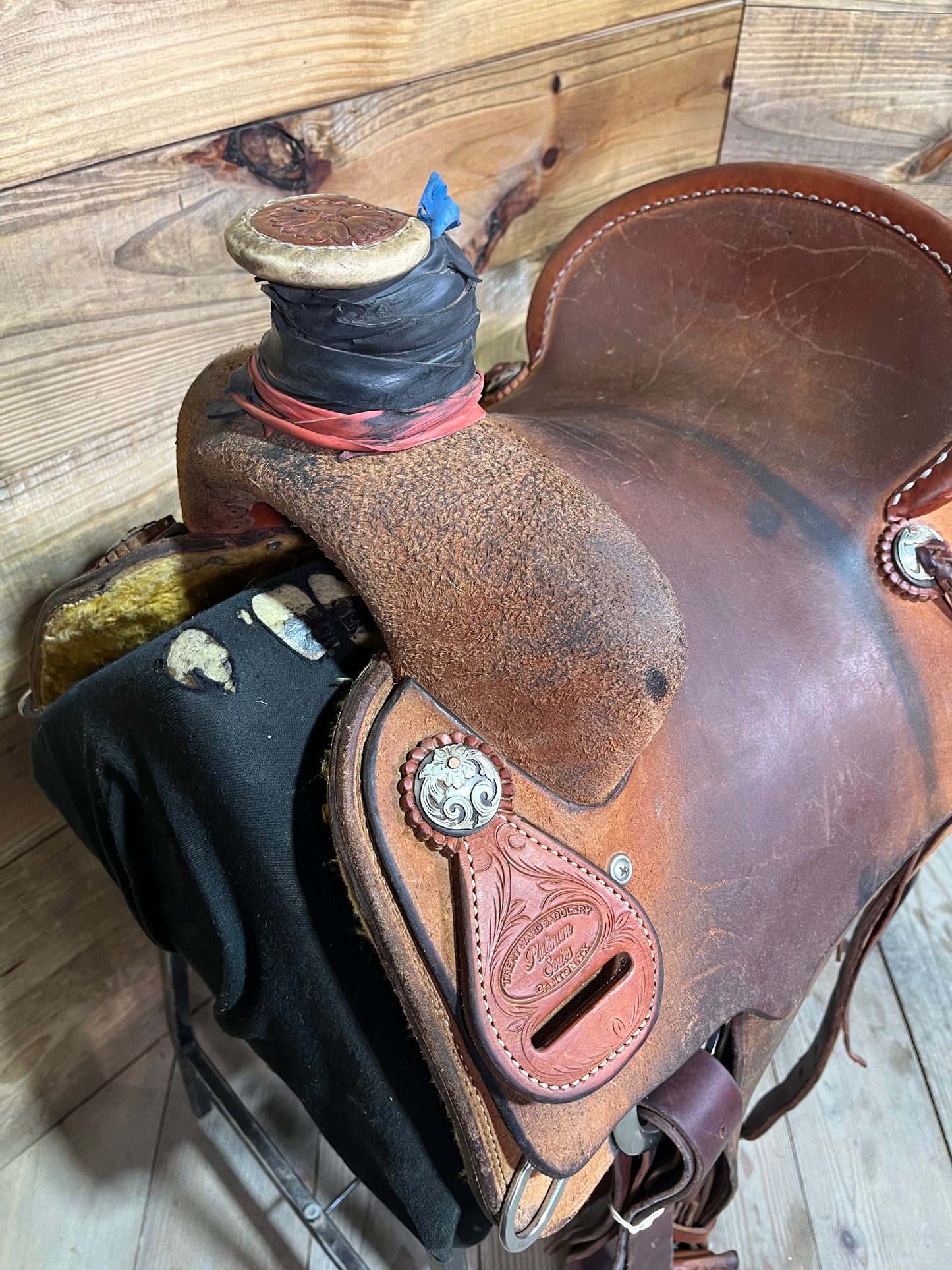 Trent Ward Platinum Roper ISUSED2048