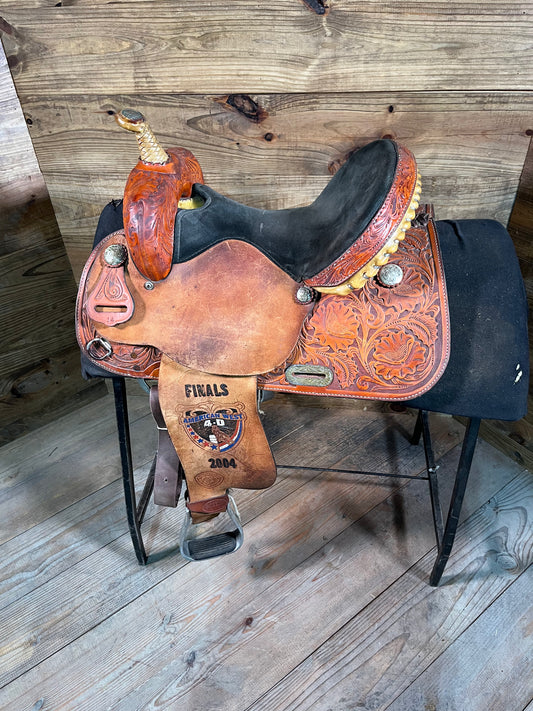 Hereford Barrel Saddle ISUSED1370