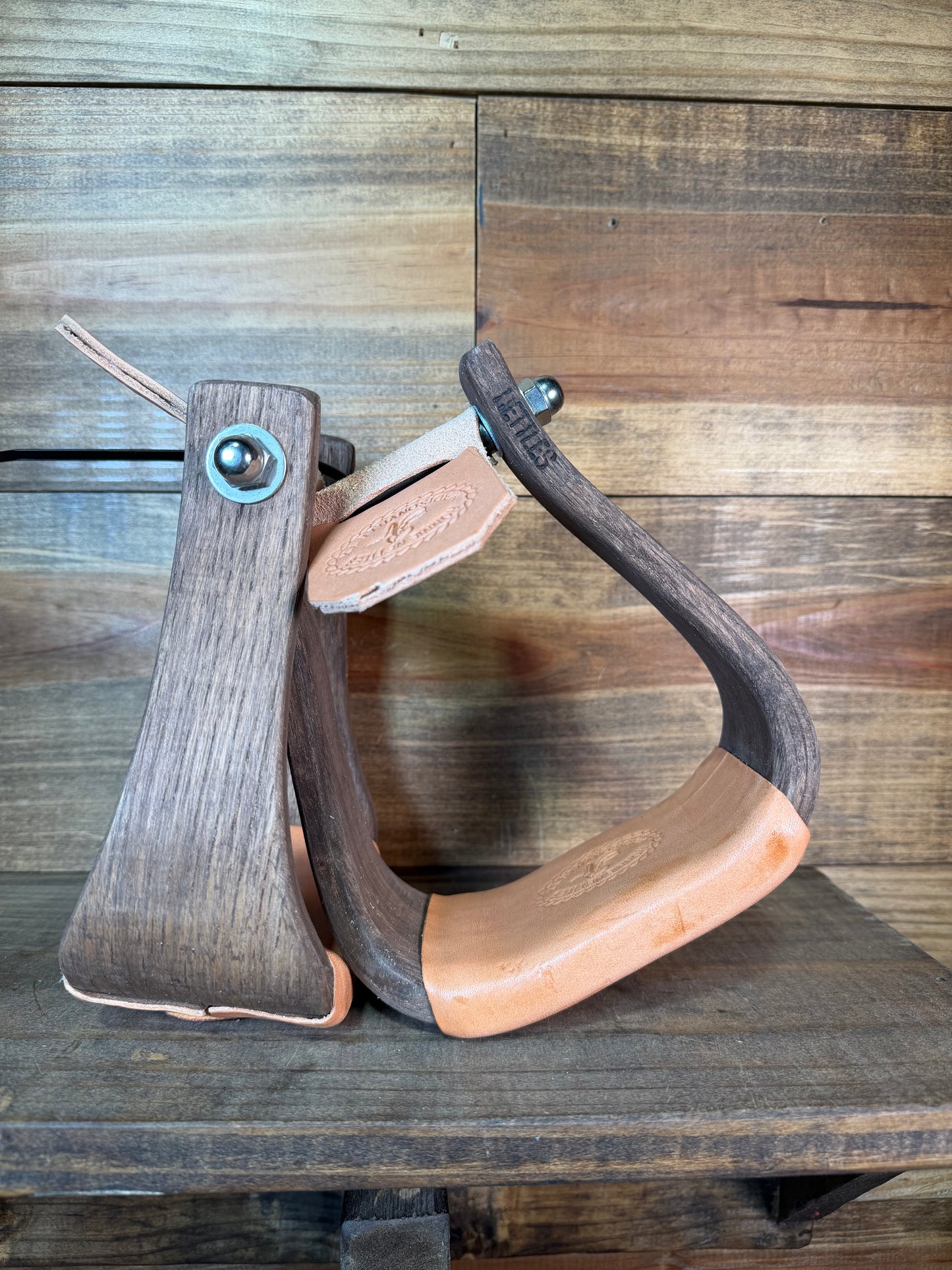Nettle 3" Chisholms Gunstock Flat Bottom Stain Finish