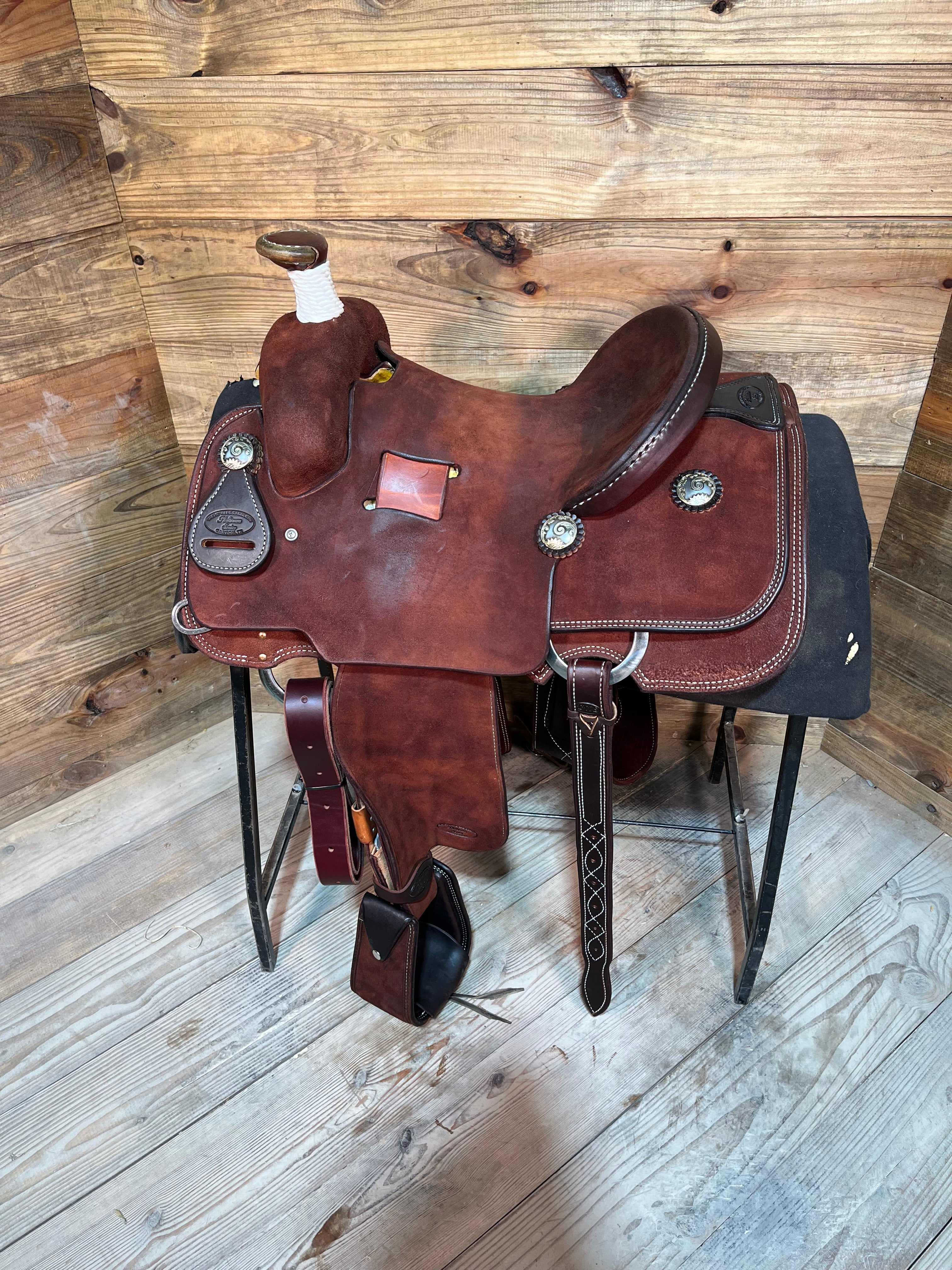 In Stock New Platinum Roper – Trent Ward Saddlery