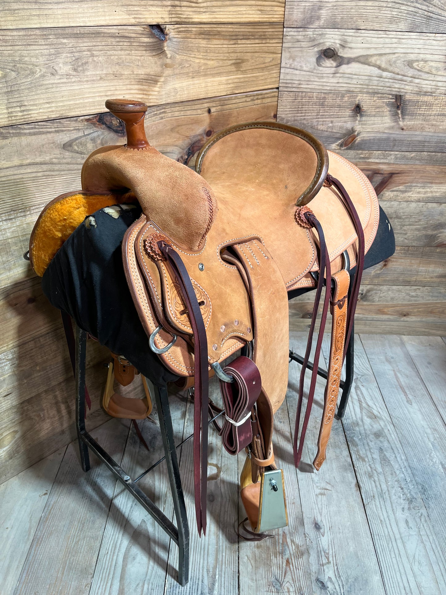 Cowboy Custom Ranch Saddle ISCC010