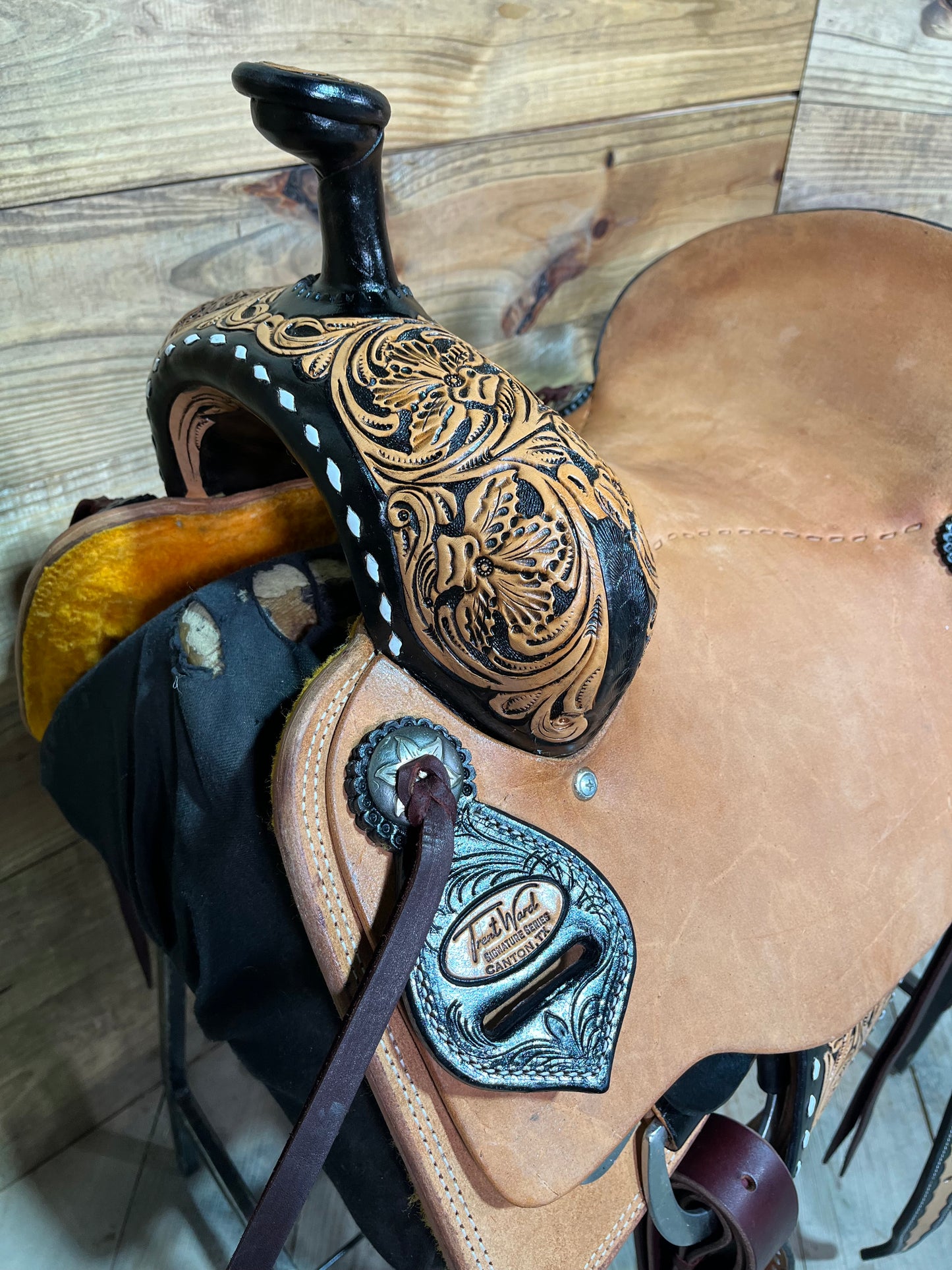 Trent Ward Signature BW Ranch Cutter ISRC414-26