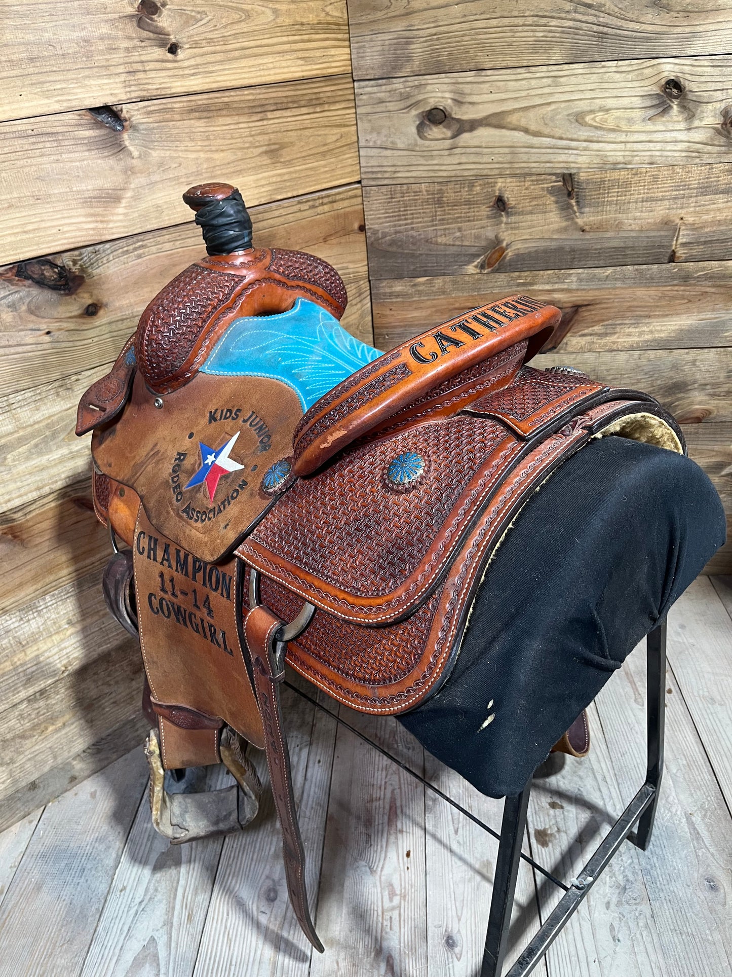 Lazy L Coats Roper ISUSED2092