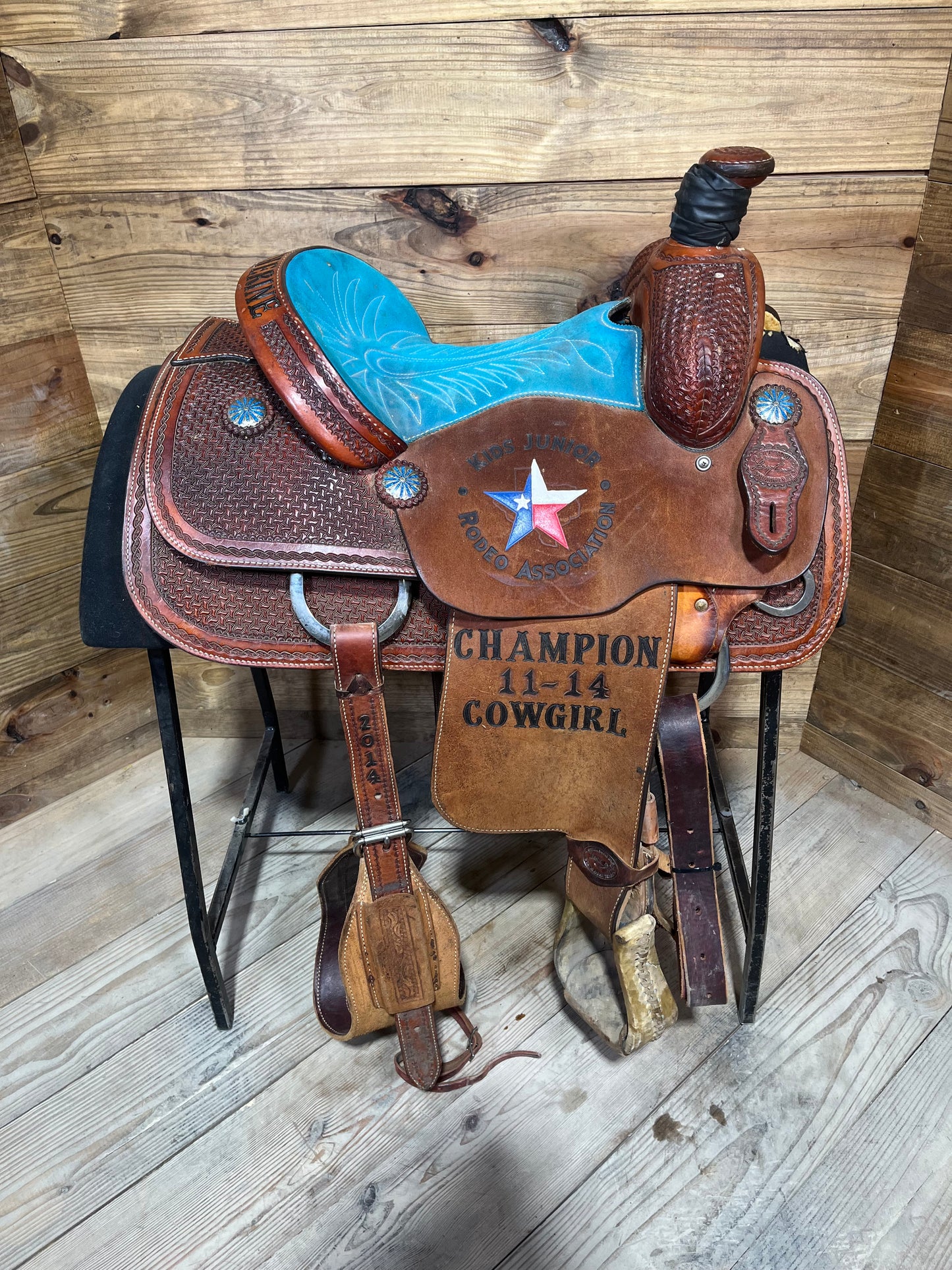 Lazy L Coats Roper ISUSED2092