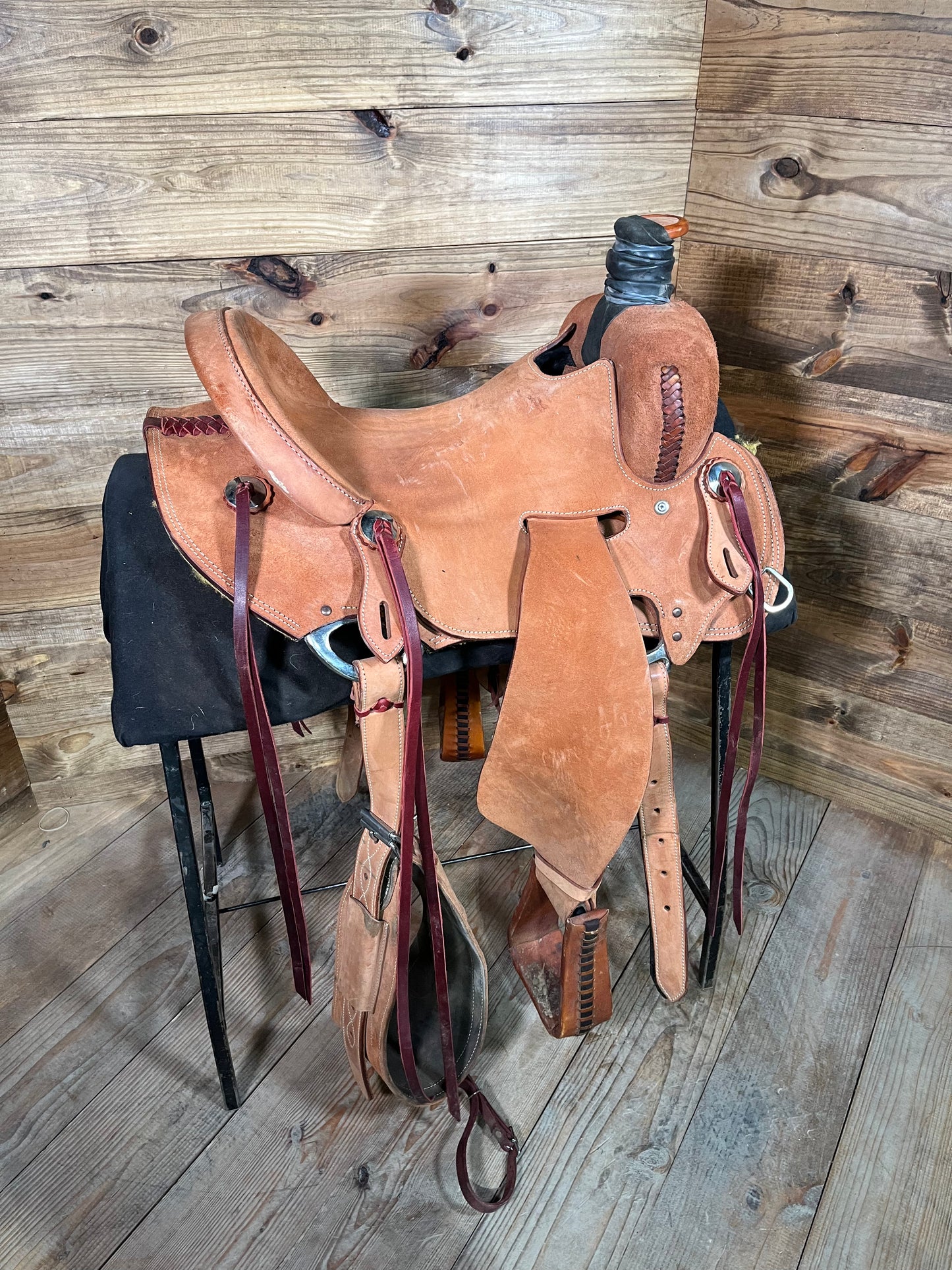 J.C. Martin Ranch Saddle ISUSED1454