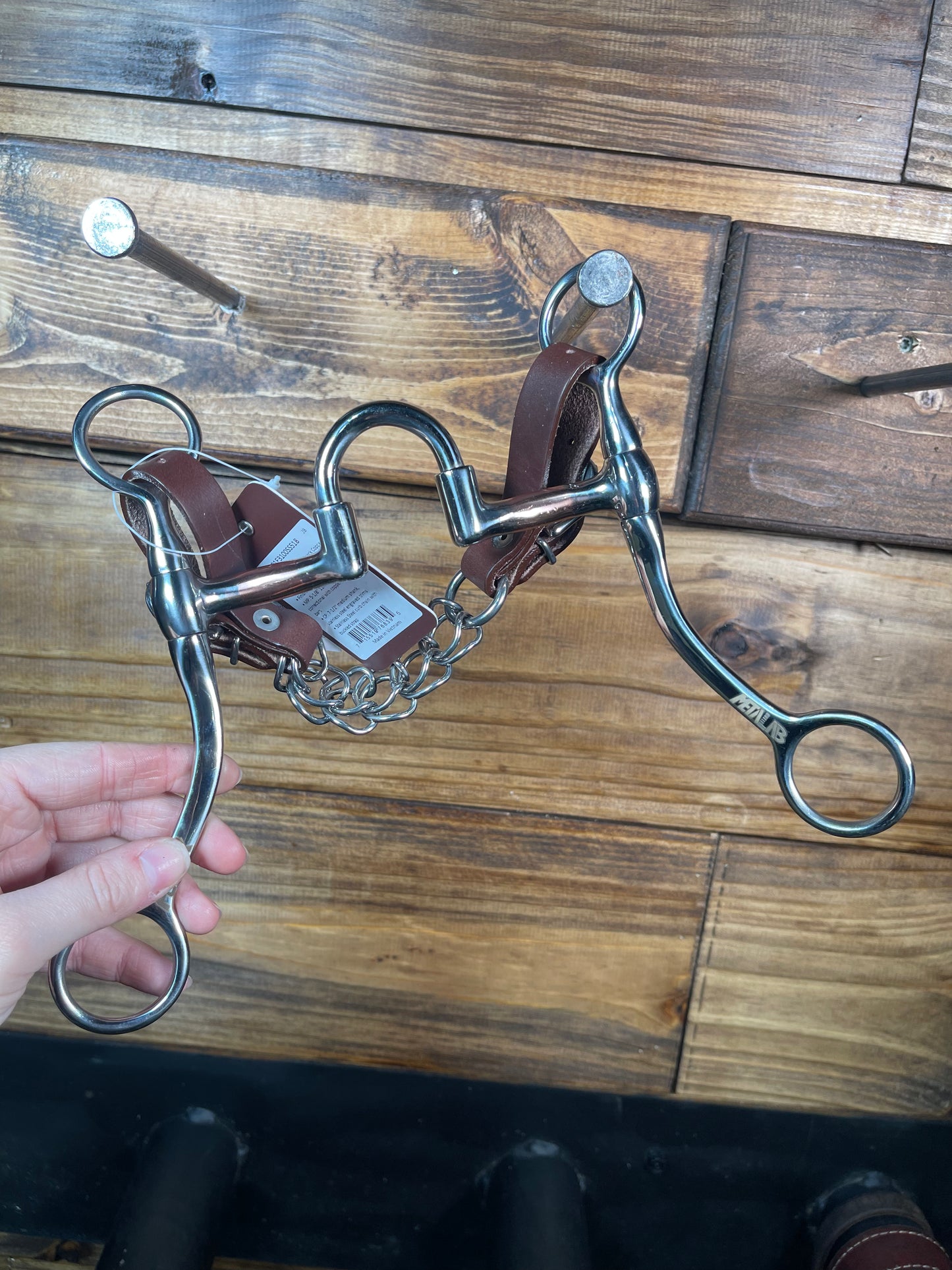 Cowboy Tack Medium Shank ISBIT36