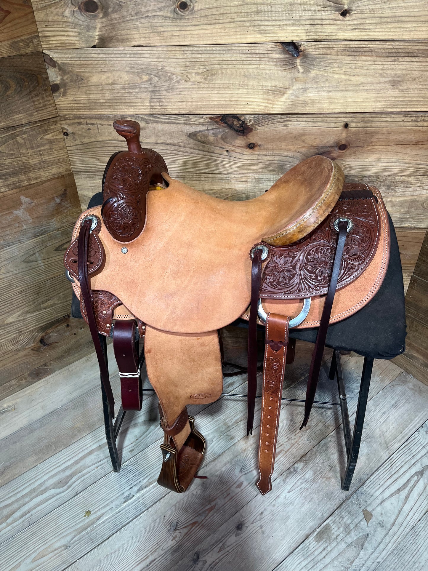 Trent Ward DL Rancher ISRS832-26