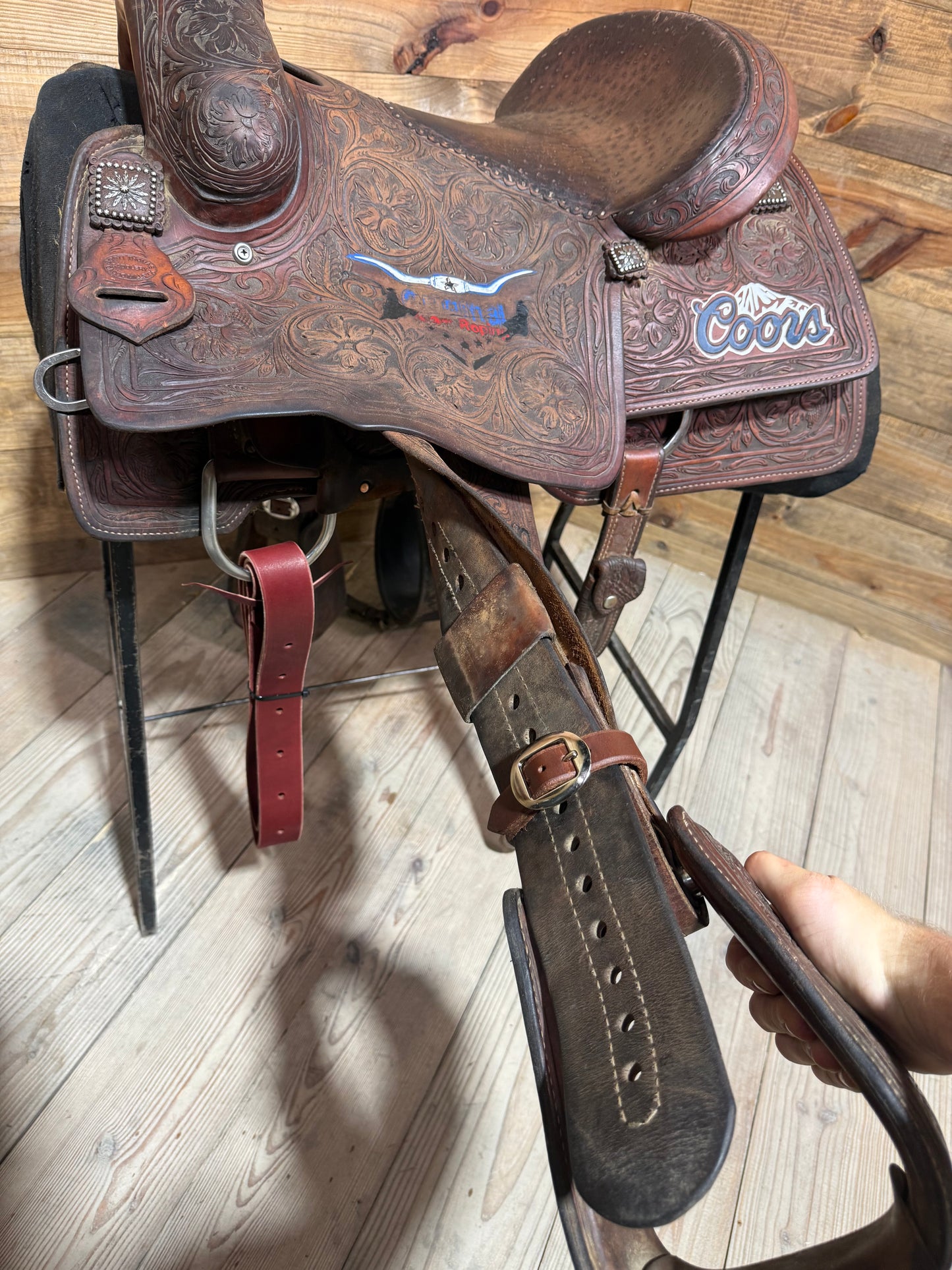 15” Scott Thomas Trophy Roper ISUSED2295