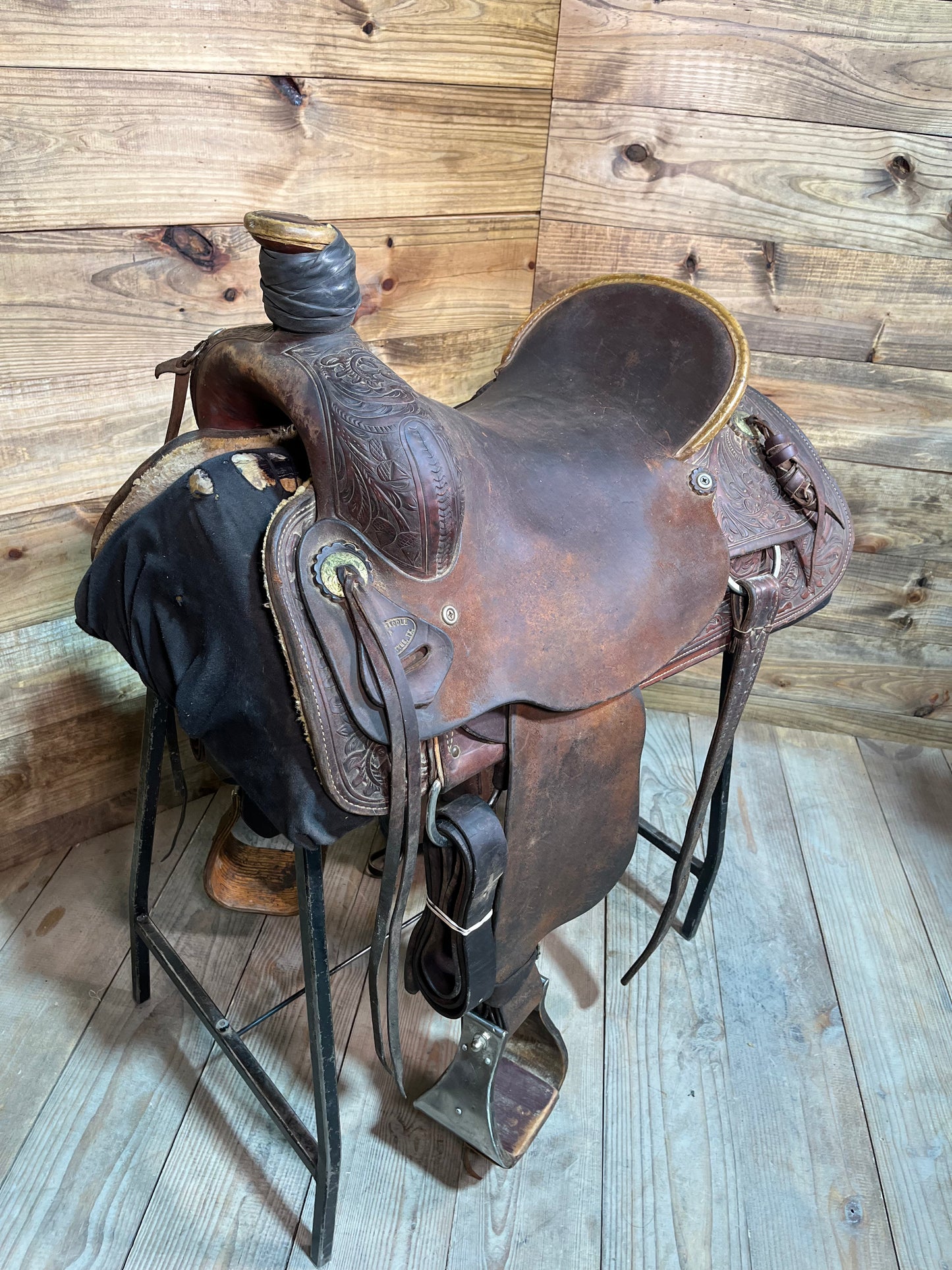 Sanchez Saddle Shop Ranch Roper ISUSED1496